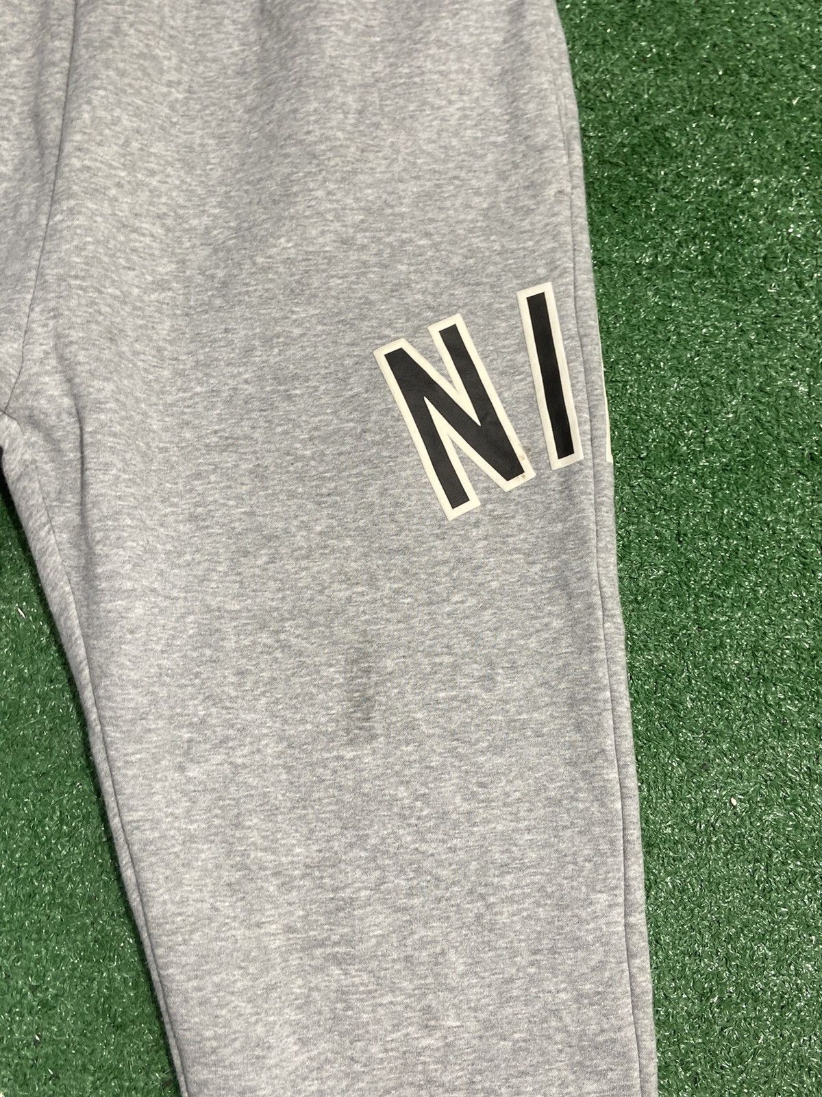 Nike Nike sweatpants air Max Size US 32 / EU 48 - 4 Thumbnail