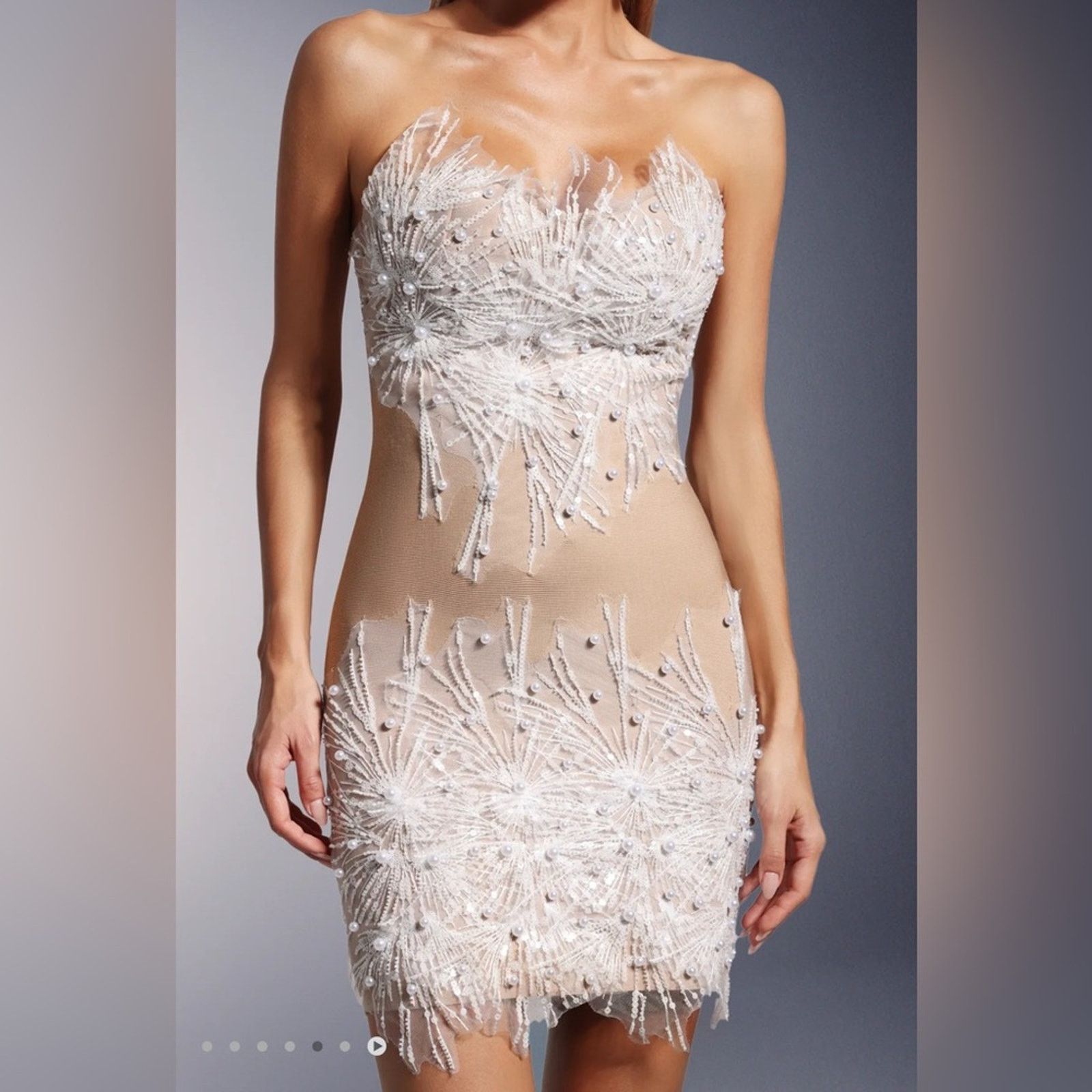 Other Chic Strapless White Dress size S Size S / US 4 / IT 40 - 3 Thumbnail