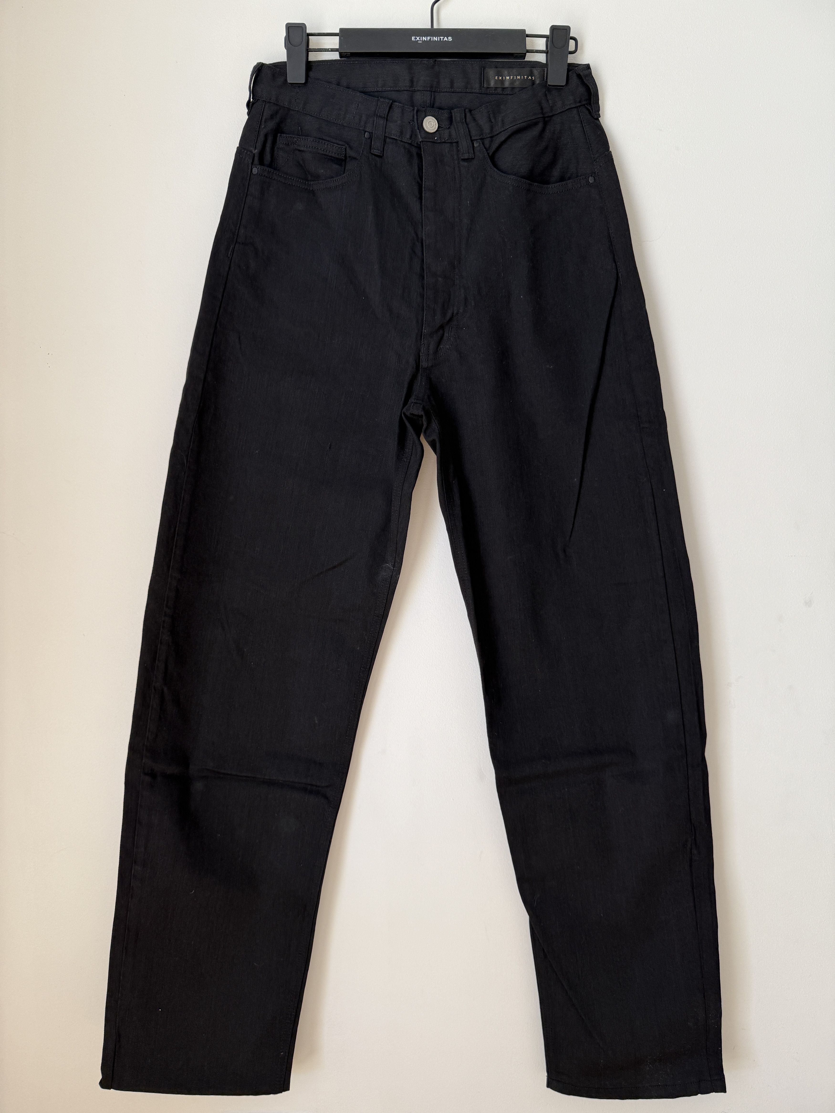 EX INFINITAS EX INFINITAS LOOSE TAPERED BLACK COATED JEANS. SZ 26 Size US 26 / EU 42 - 3 Thumbnail