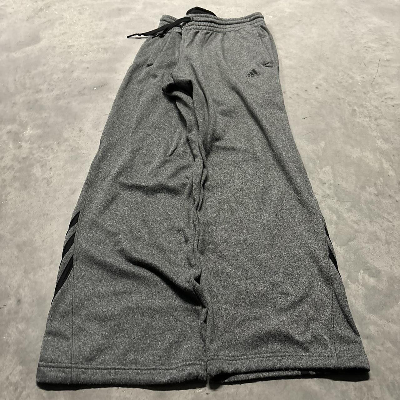 Adidas × Vintage Crazy Vintage Y2K/2000s Dark Grey Adidas Track Drill Essential Sweatpants! Size US 34 / EU 50 - 2 Thumbnail
