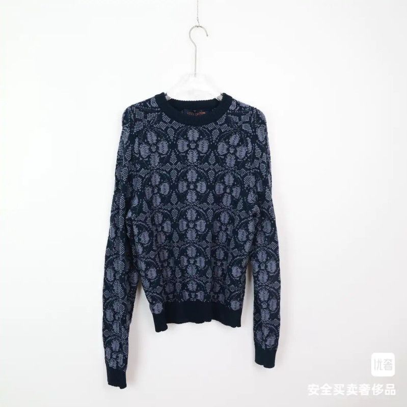 Louis Vuitton Louis Vuitton Black Women's Sweater Size S 0089 Size S / US 4 / IT 40 - 1 Thumbnail