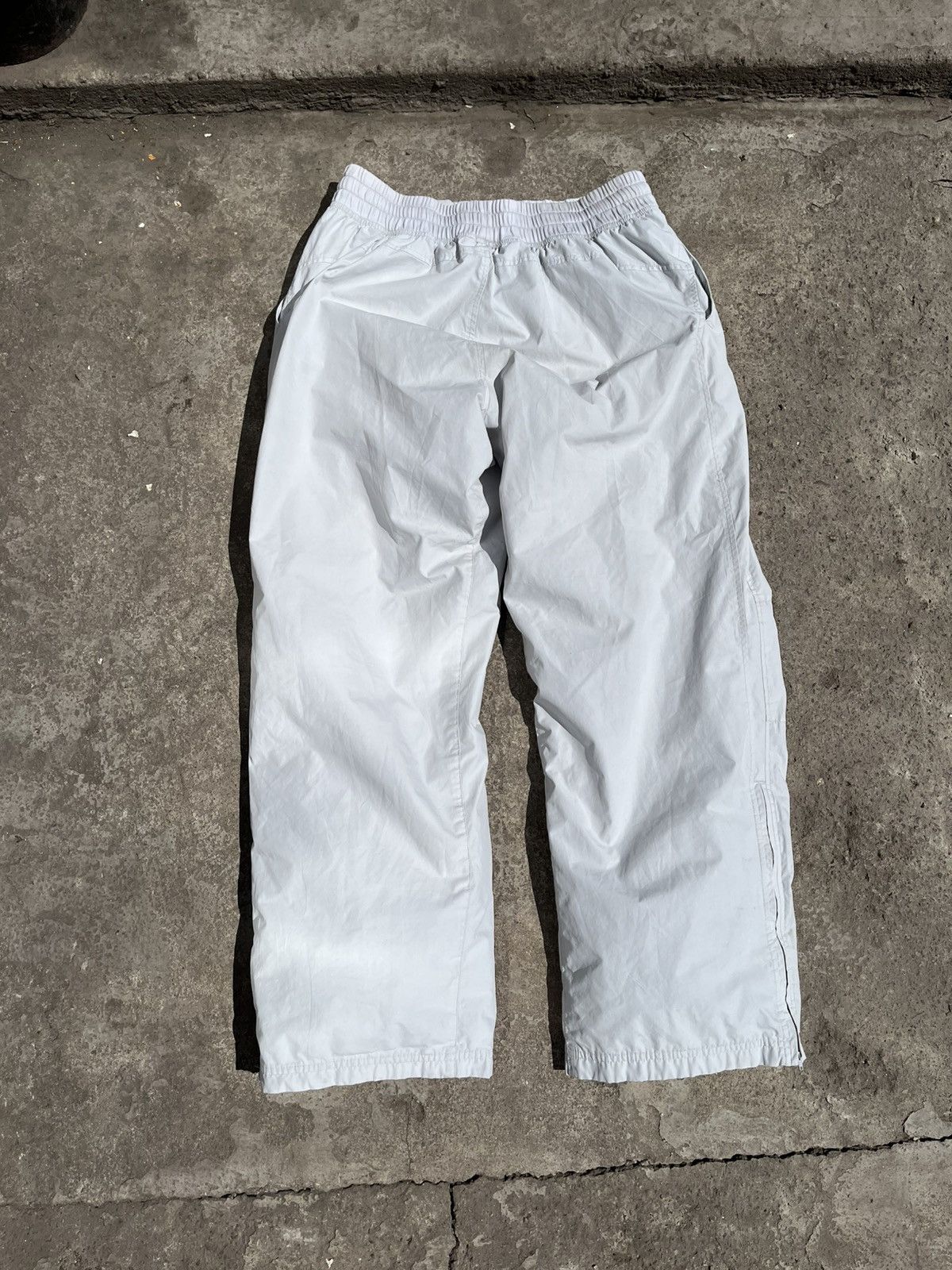 Nike 🌫️NIKE FLIGHT VINTAGE PARACHUTE NYLON PANTS Size US 33 - 3 Thumbnail