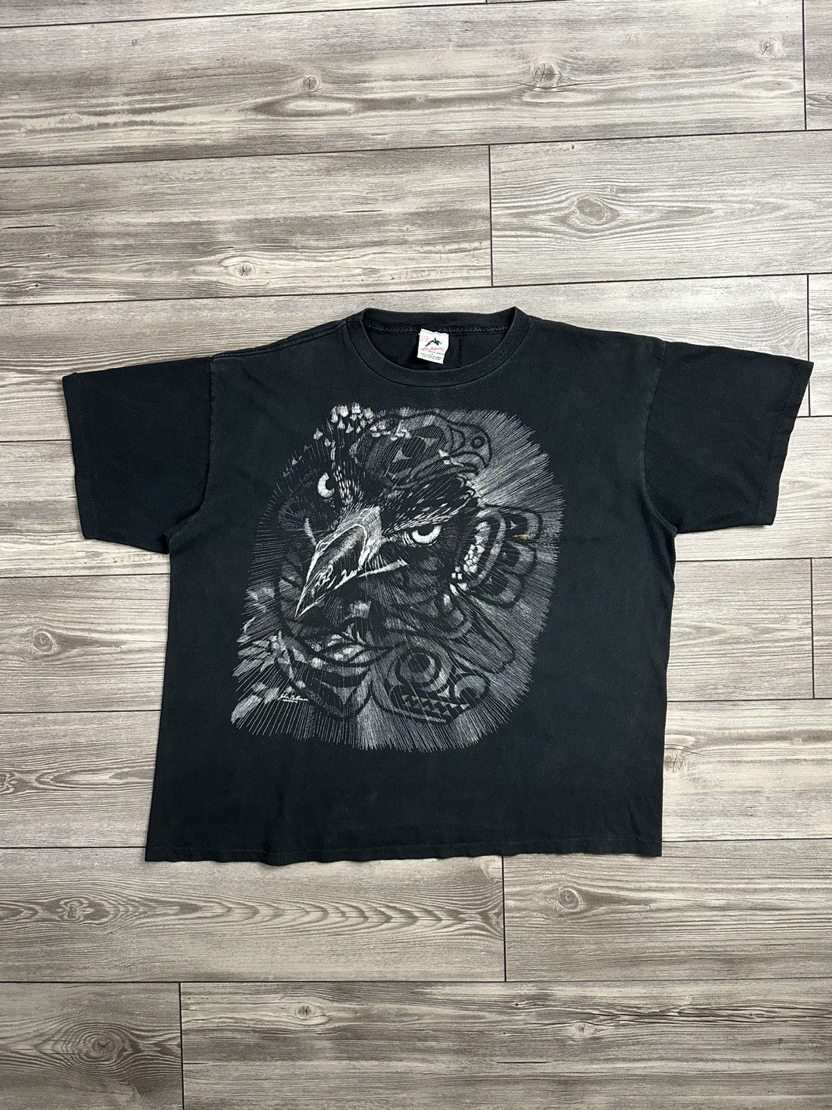 Vintage Vintage 90’s Native Eagle Animal T Shirt Size US XXL / EU 58 / 5 - 1 Thumbnail