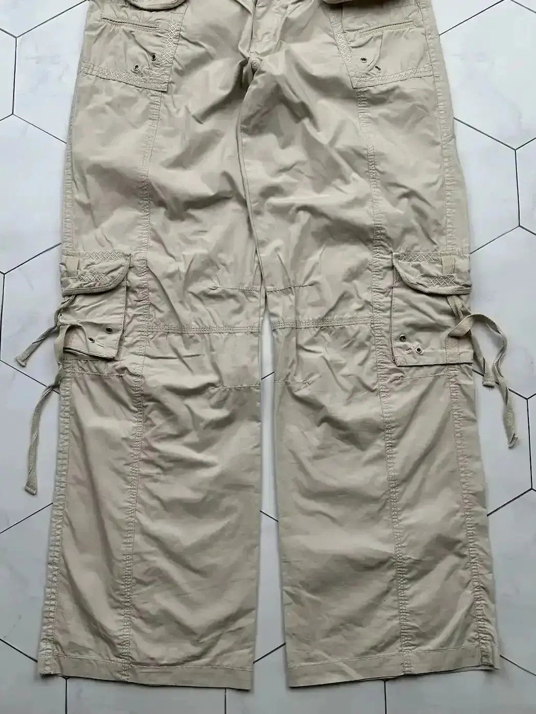 Japanese Brand Vintage Cargo Bondage Wide Pants (B455)E2 Size US 30 / EU 46 - 3 Thumbnail