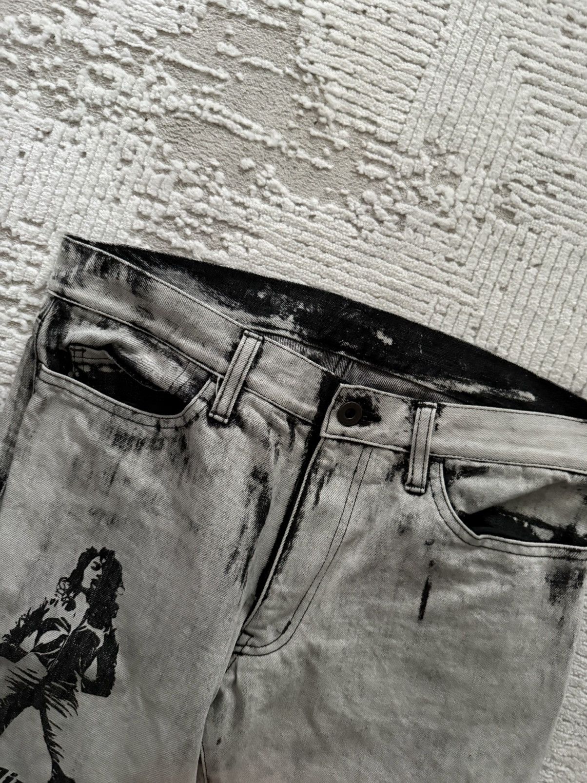 Other edge rupert painted denim girls say yes to boys who say no Size US 30 / EU 46 - 4 Thumbnail