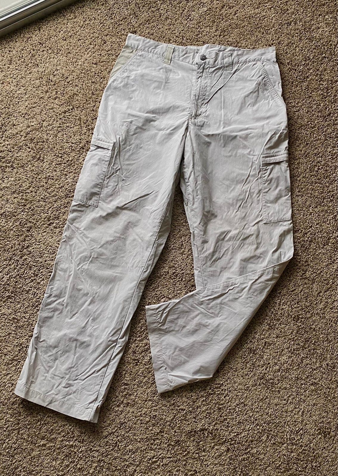 Pre-owned Patagonia Men's Nylon Cargo Pants In Beige