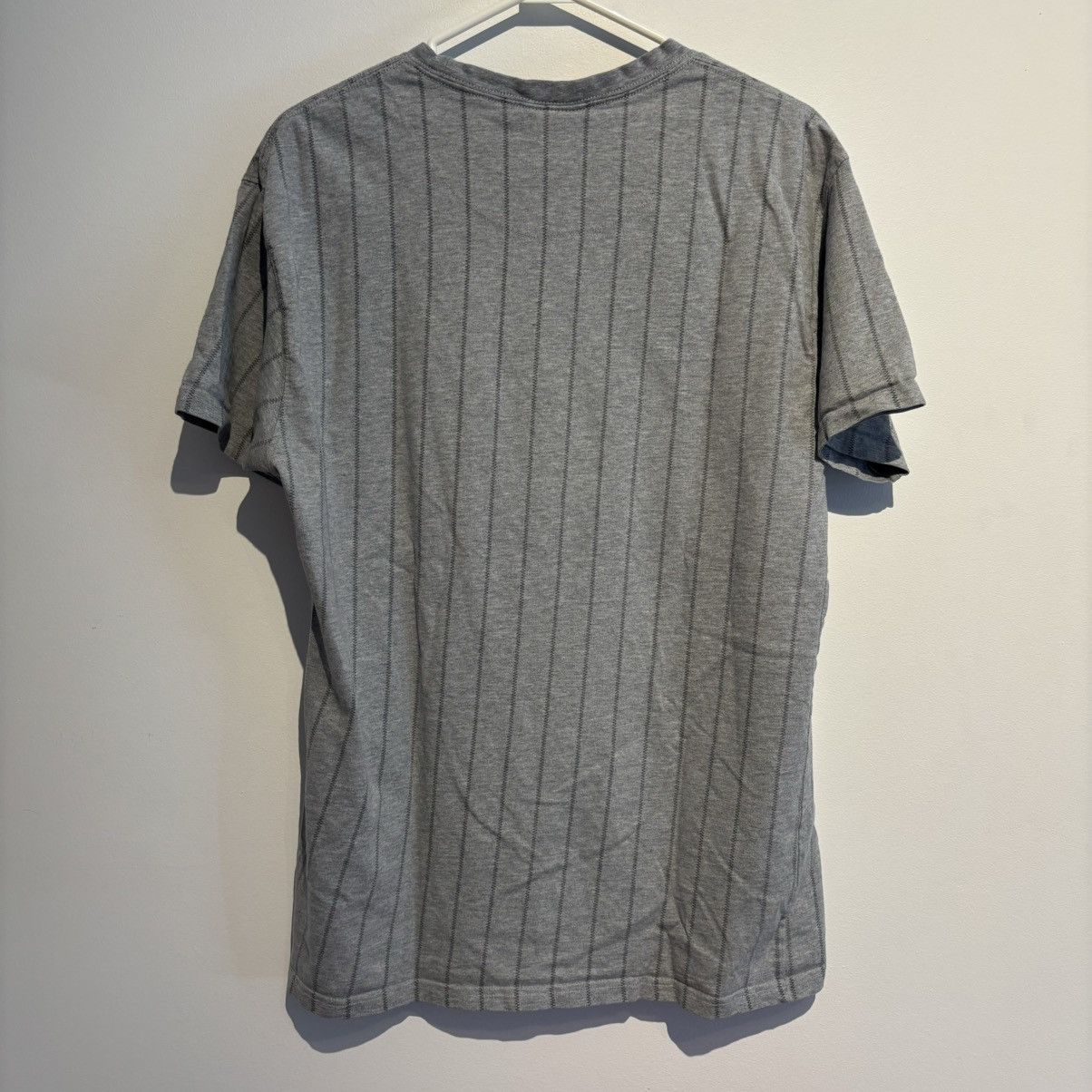 MLB × Mitchell & Ness Boston Red Sox Vintage Striped Gray T Shirt Size US L / EU 52-54 / 3 - 2 Thumbnail