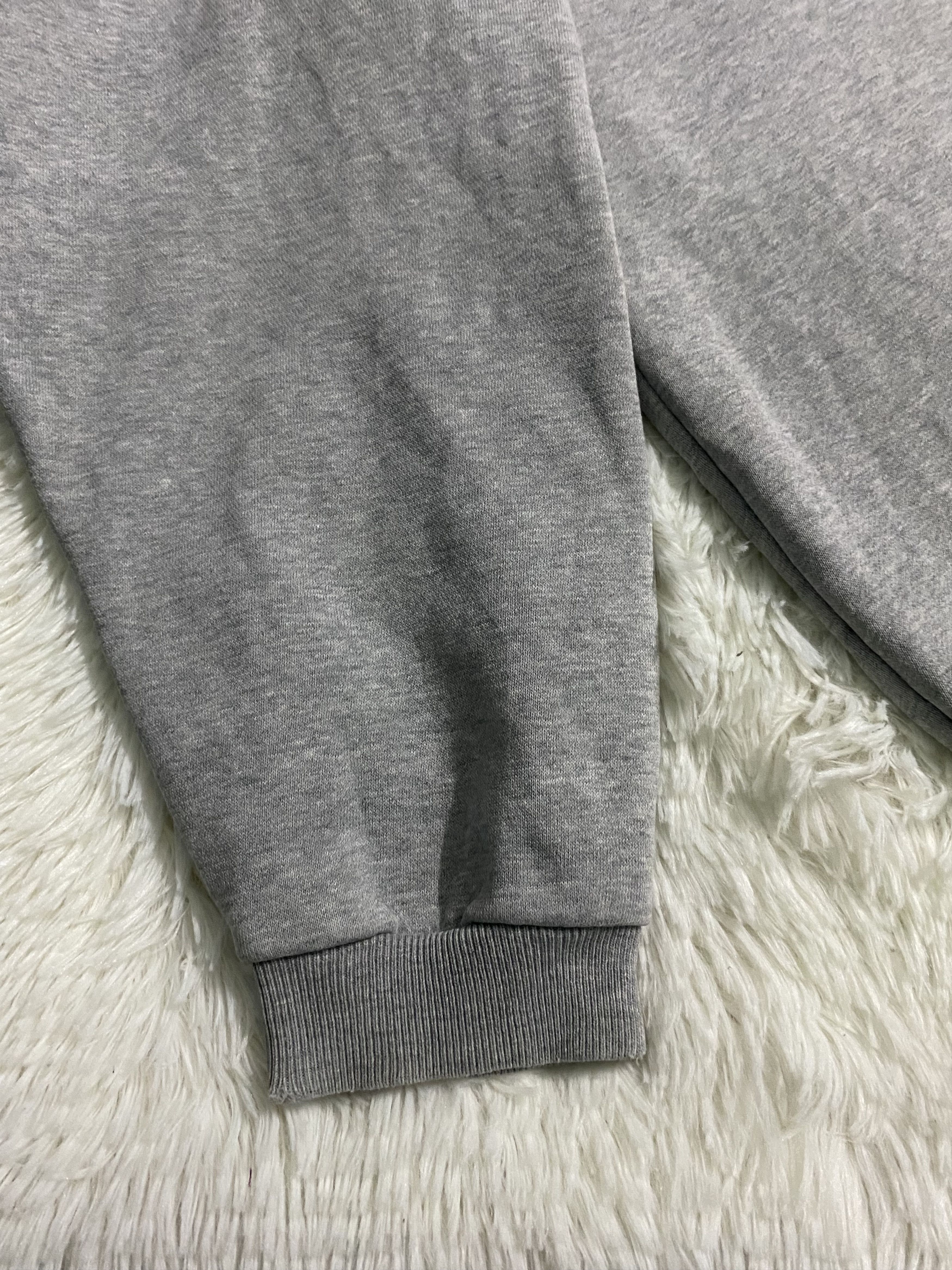 Nike Nike Center Baggy Style Sweatshirt Vintage Size US XL / EU 56 / 4 - 10 Thumbnail