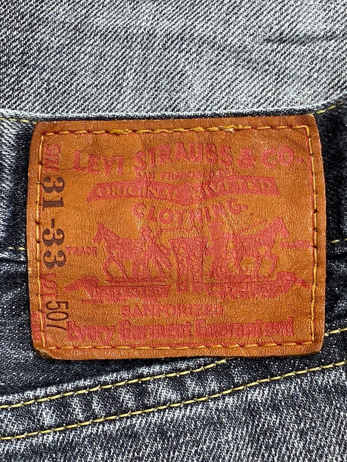 Levi's Levi’s Faded Wash Whiskers Style Flare Jeans Size US 30 / EU 46 - 13 Thumbnail