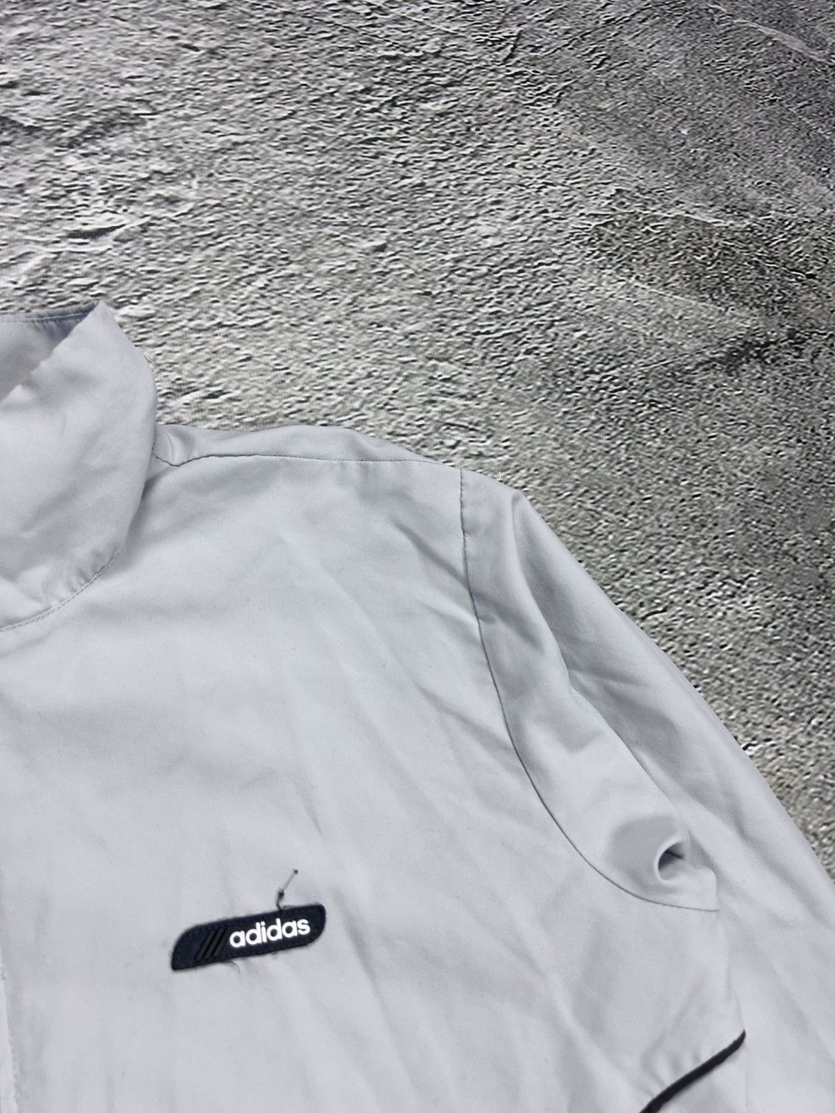 Adidas Adidas track jacket vintage grey Y2K zip nylon Size US S / EU 44-46 / 1 - 3 Thumbnail