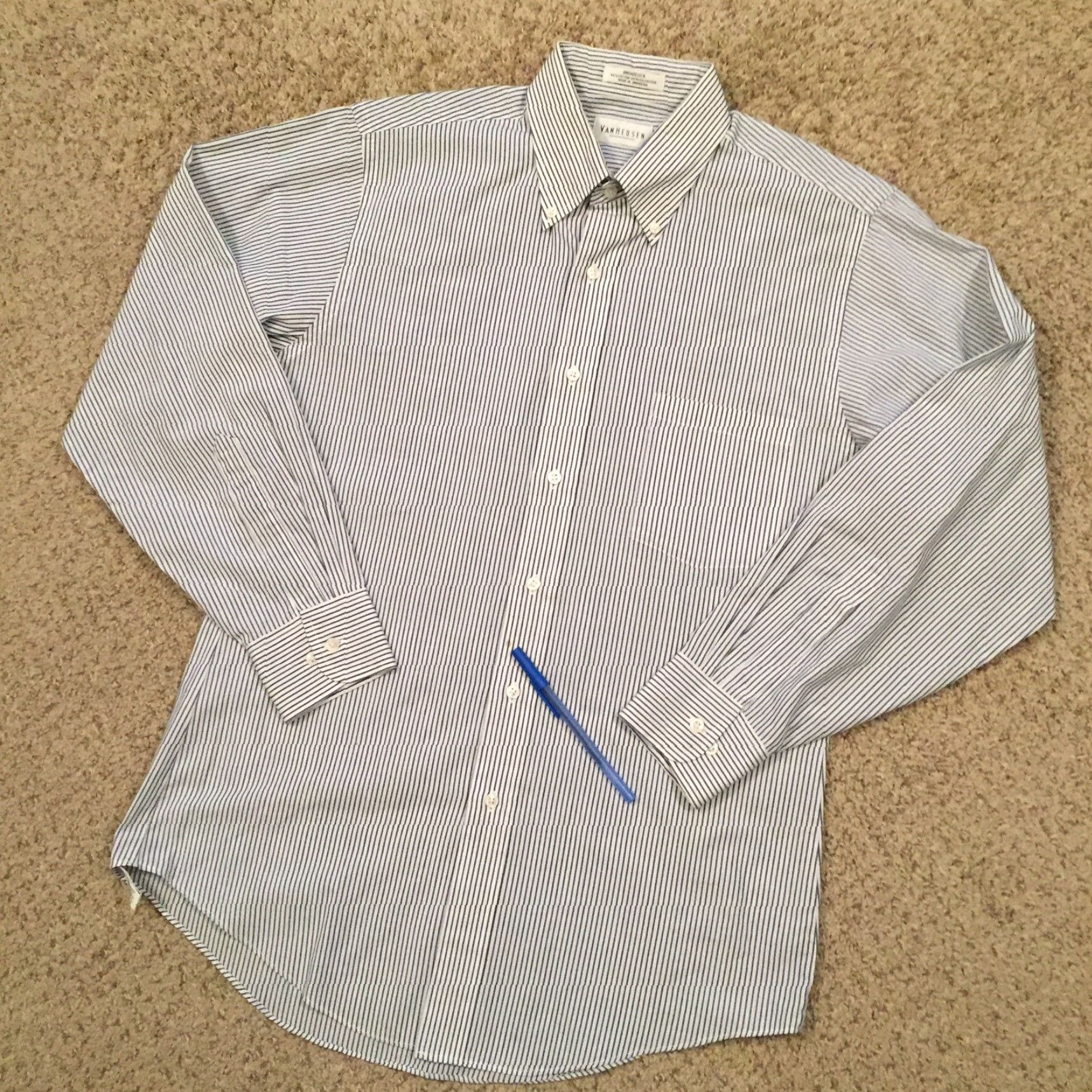 Van Heusen Van Heusen Shirt Mens Button-Up 15.5 Long Sleeve Blue White Striped Cotton Blend Button-Down Collar Size US L / EU 52-54 / 3 - 2 Thumbnail