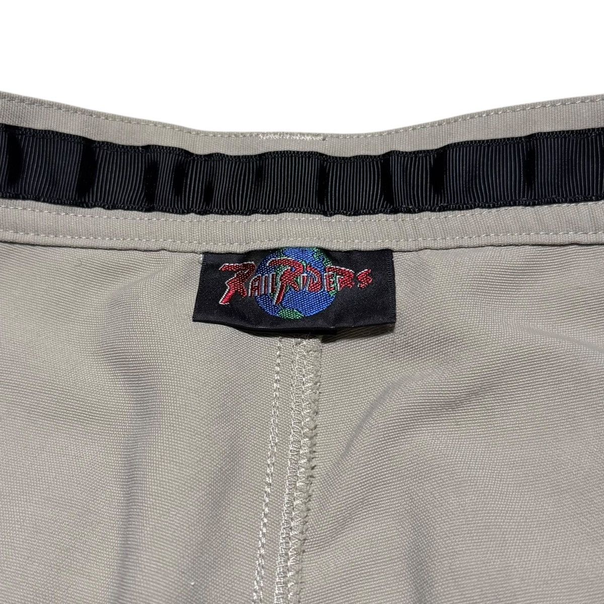 Other Rail Riders 100% Nylon Hiking Straight Leg Pants Men’s 34x30 Size US 34 / EU 50 - 4 Thumbnail