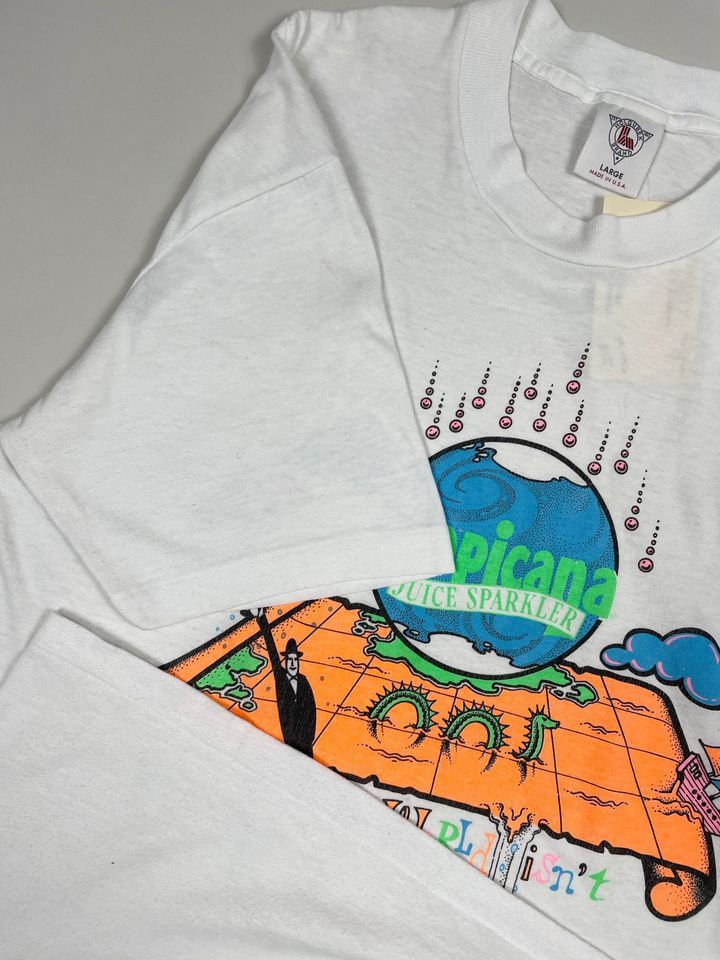 Vintage Vintage 90s Tropicana T-Shirt Size US L / EU 52-54 / 3 - 4 Thumbnail