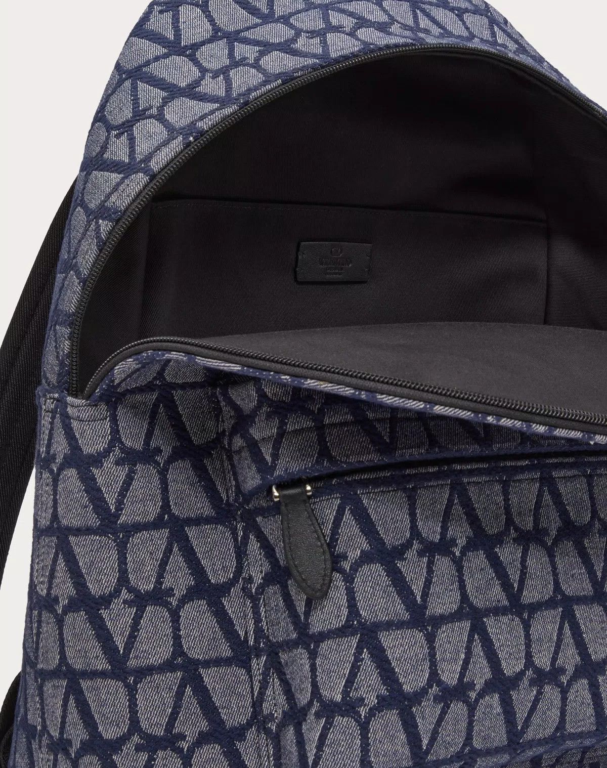 Valentino oc11z0725 Size: OS/ Iconographe Backpack in Melange/Black Size ONE SIZE - 6 Thumbnail