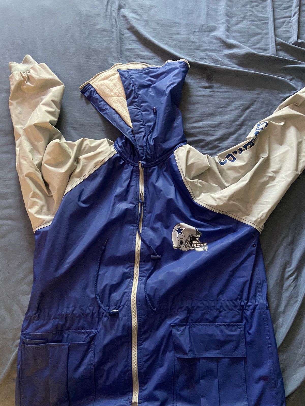 Vintage NFL Cowboys Rain Jacket/Coat Size US L / EU 52-54 / 3 - 1 Thumbnail