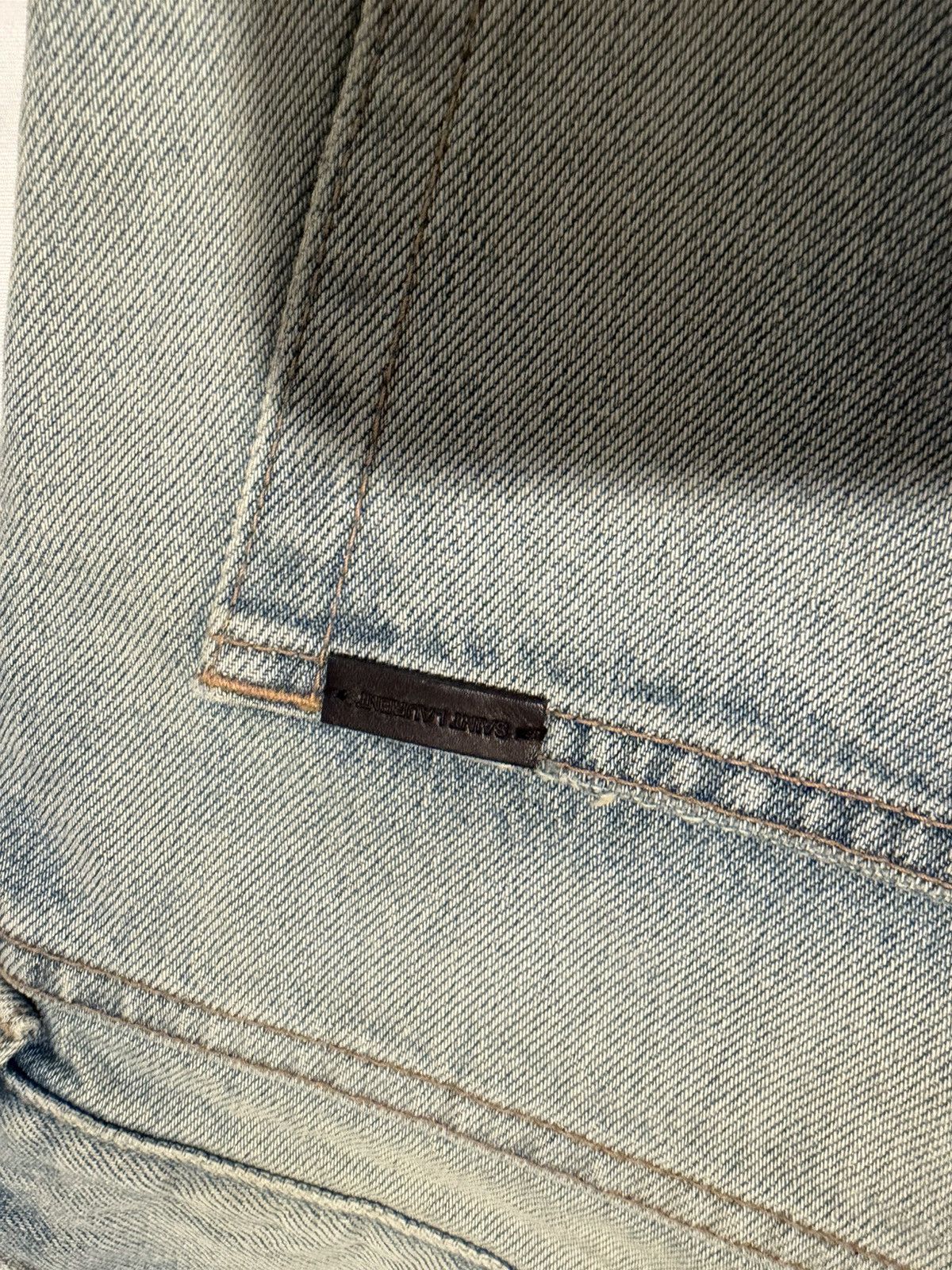 Saint Laurent Paris Saint Laurent men’s blue slim fit jeans. 31. $890 Size US 31 - 14 Thumbnail