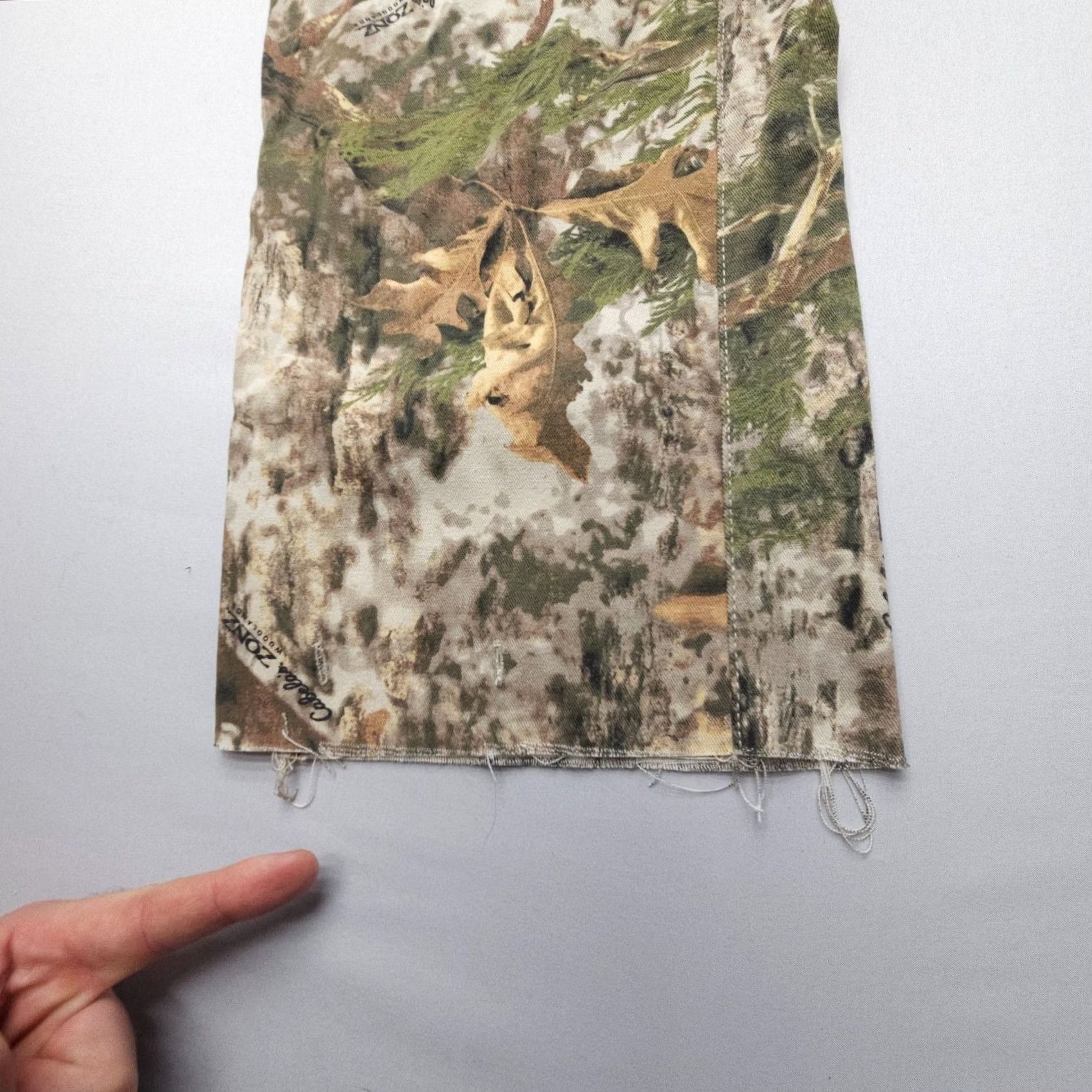 Vintage Cabela's Woodlands Camo Cargo Pants Mens 36 x 33 Hunting Adjustable Cargo Pocket Twill Cotton Blend Pocketed Belted Casual Workwear Size US 36 / EU 52 - 4 Thumbnail