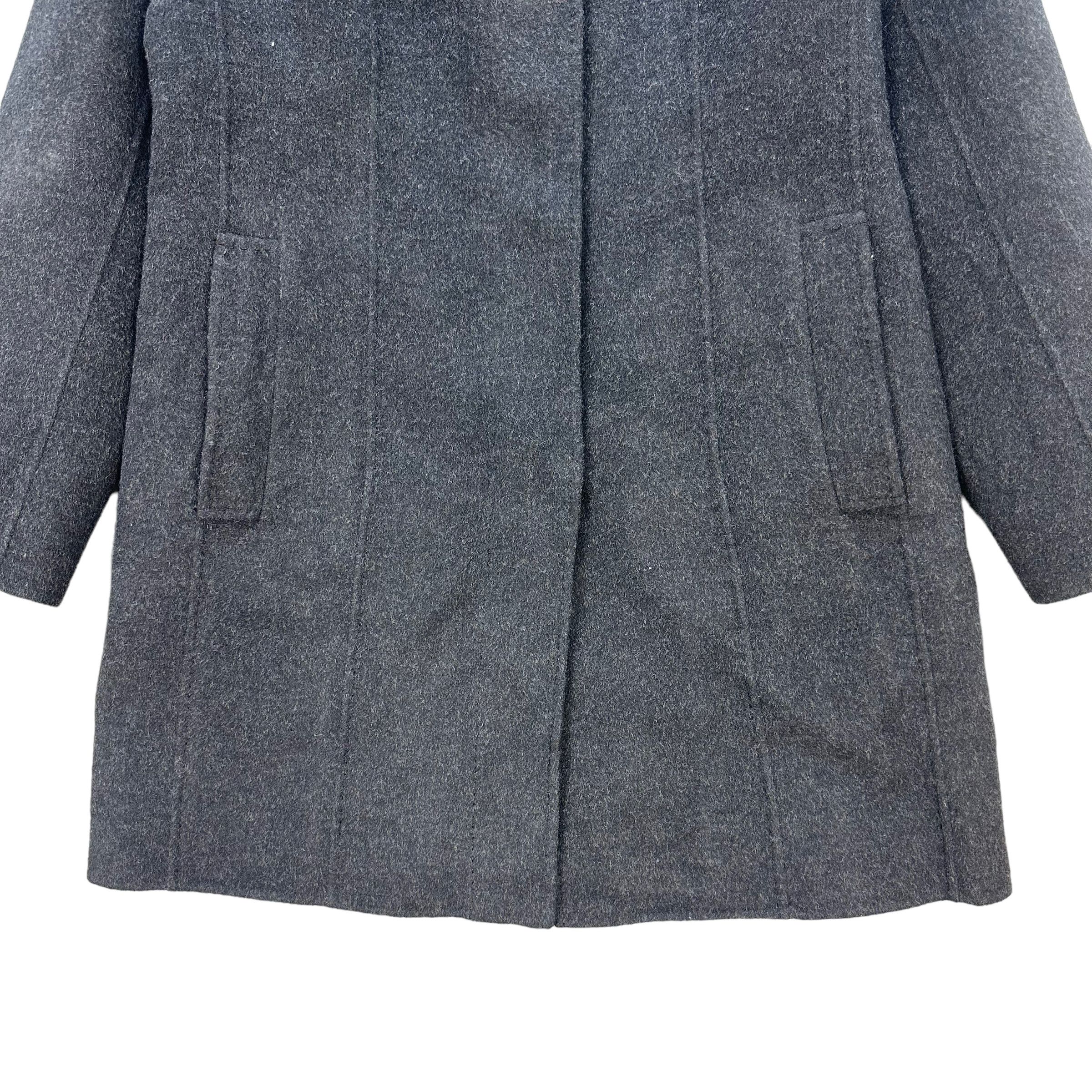 Burberry BURBERRY LONDON AW 2006 FUR NECK WOOL COAT #7666-162 Size S / US 4 / IT 40 - 3 Thumbnail