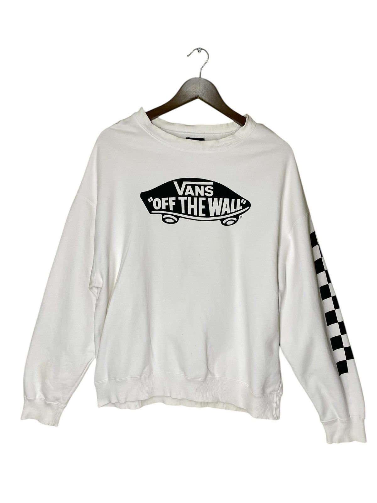 Japanese Brand VANS OFF THE WALL CREWNECK BIG LOGO PRINT SIZE L Size US L / EU 52-54 / 3 - 1 Thumbnail