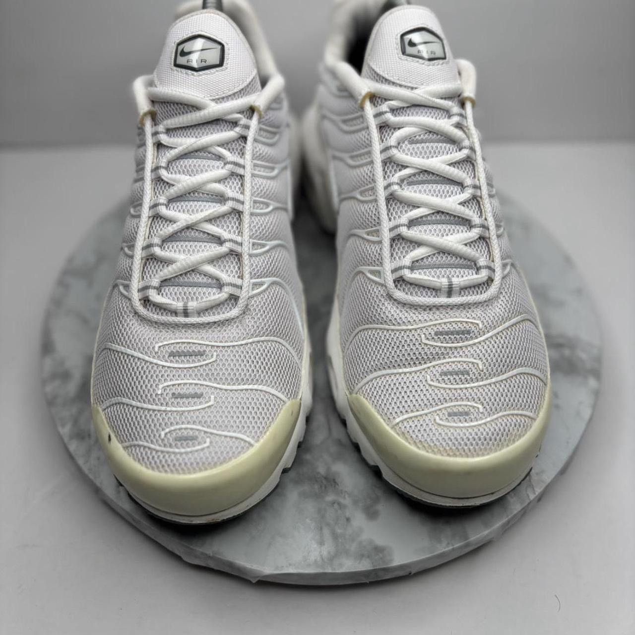 Nike Airmax plus white Size US 9 / EU 42 - 2 Thumbnail