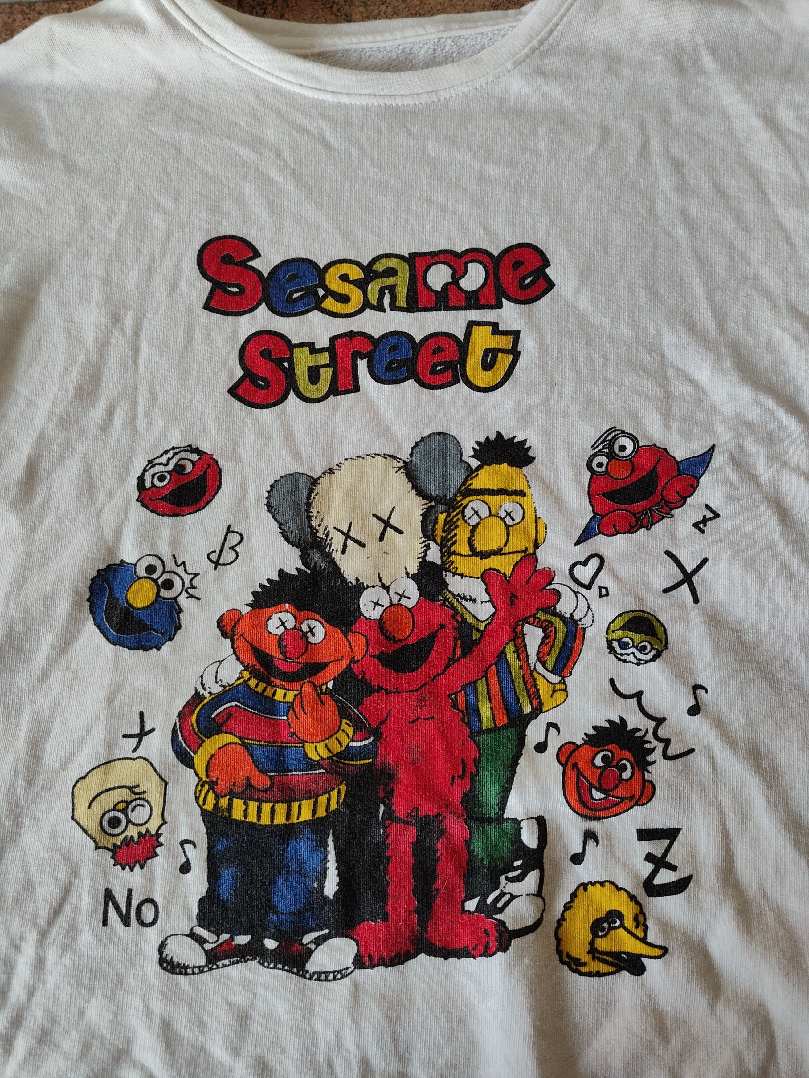 Vintage Vintage sesame street x kaws crewneck 70s 80s 90s y2k Size US M / EU 48-50 / 2 - 3 Thumbnail
