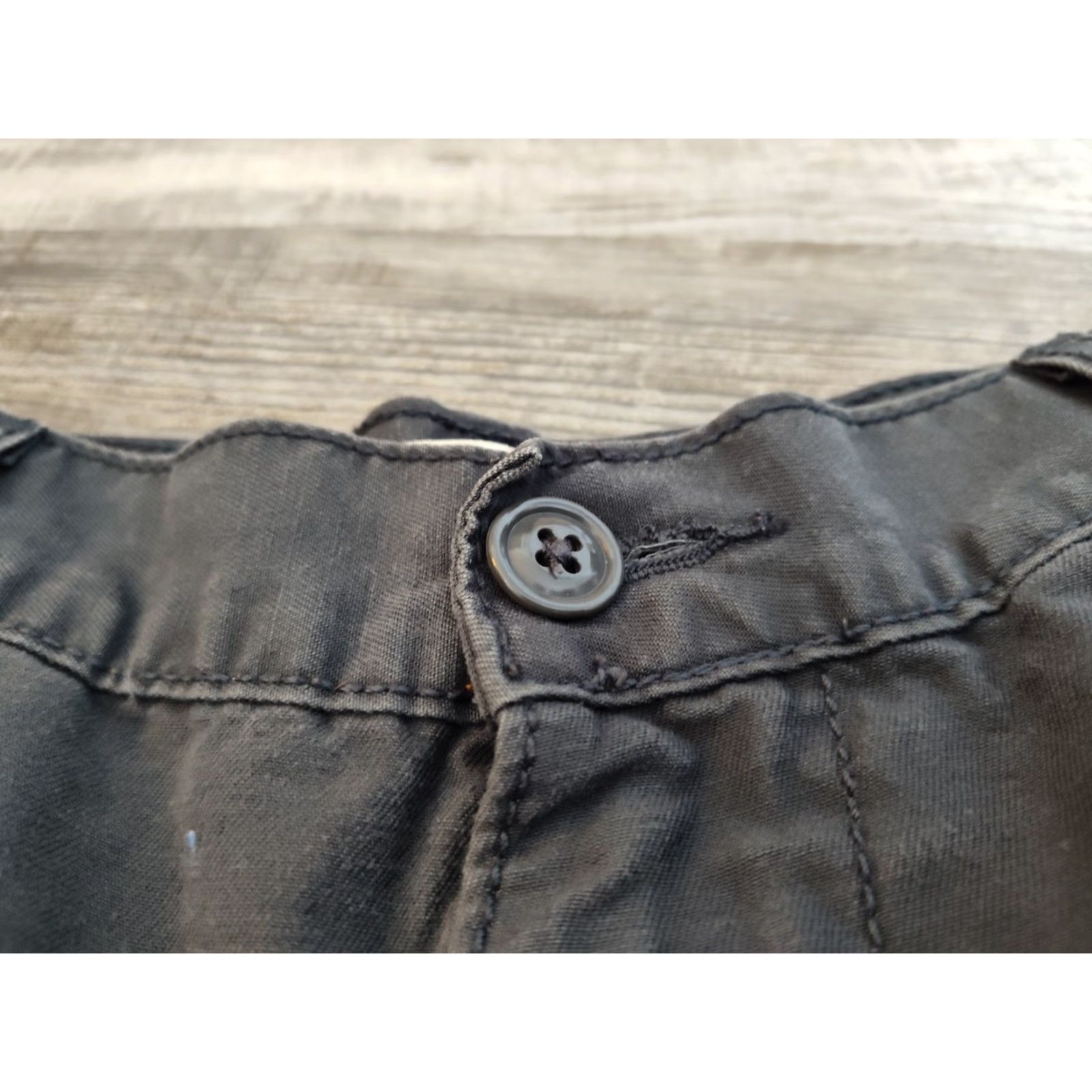 Levi's VINTAGE Levi's Cargo Shorts Men 32x11 Workwear Gray 90s Grunge Casual Denim Size US 32 / EU 48 - 5 Thumbnail