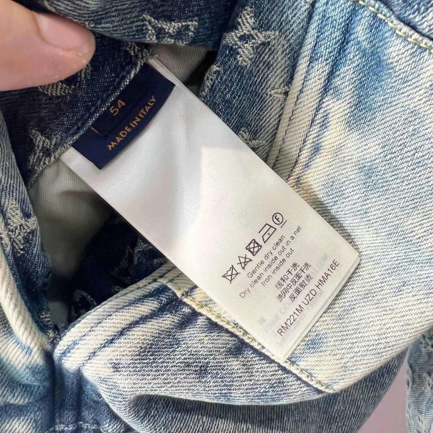 Louis Vuitton 【LV】Louis Vuitton Nigo Collaboration Structured Denim Jacket Size XXL / US 16-18 / IT 52-54 - 6 Thumbnail