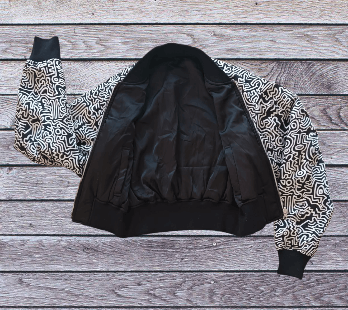 Japanese Brand × Keith Haring BOMBER JACKET KEITH HARING X SLY CROP TOP Size ONE SIZE - 6 Thumbnail