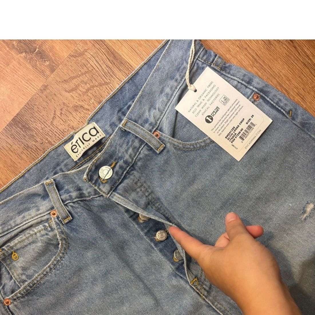 ETICA NWT Etica Altin Loose Crop Jeans Ithaca Wash Size 28 Size 28" / US 6 / IT 42 - 4 Thumbnail