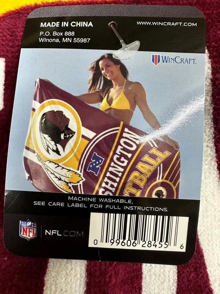 Designer Washington Redskins Beach Towel New Old Logo Size ONE SIZE - 1 Thumbnail