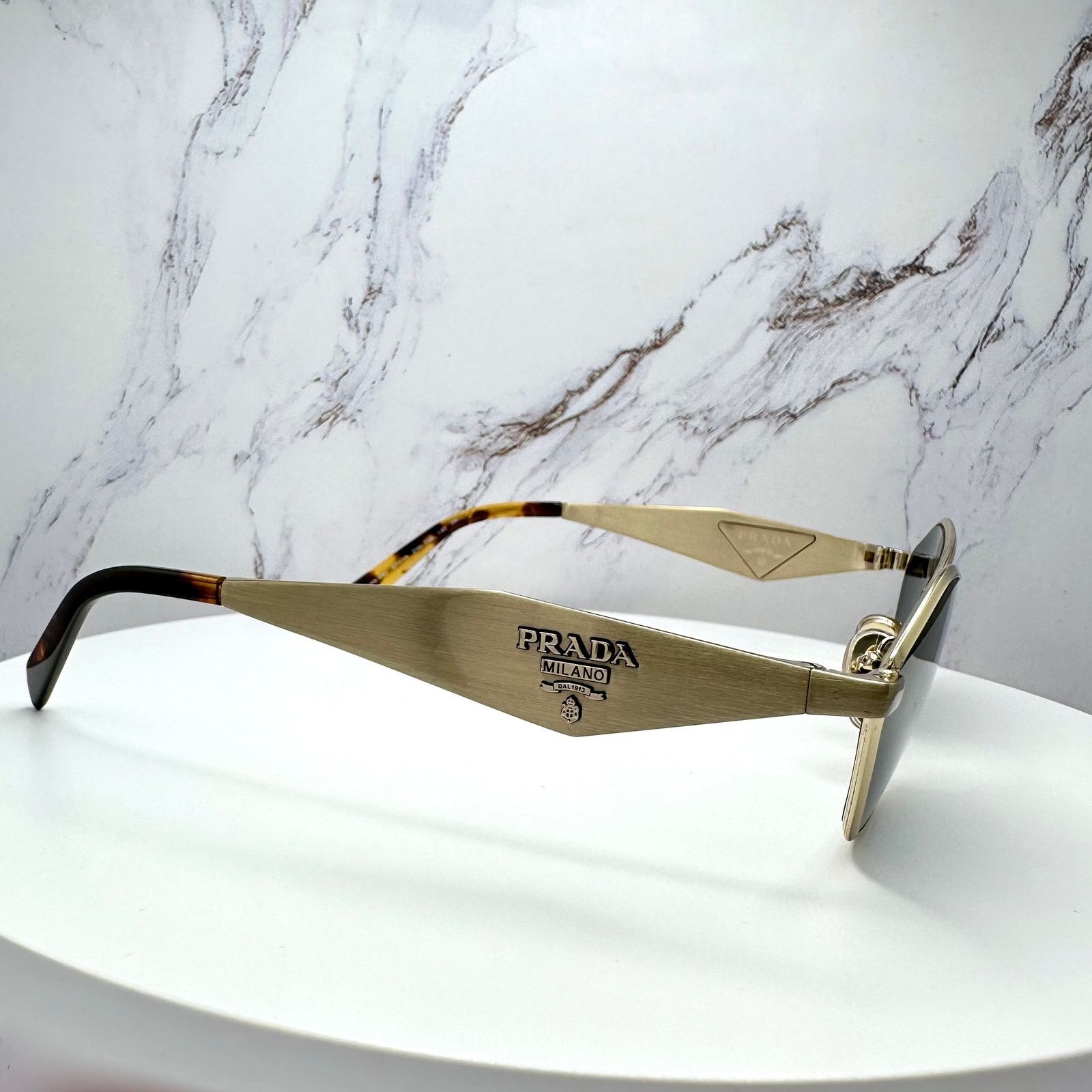 Prada New PRADA Sunglasses Gold Metal 3D Logo Aviator Size ONE SIZE - 16 Thumbnail