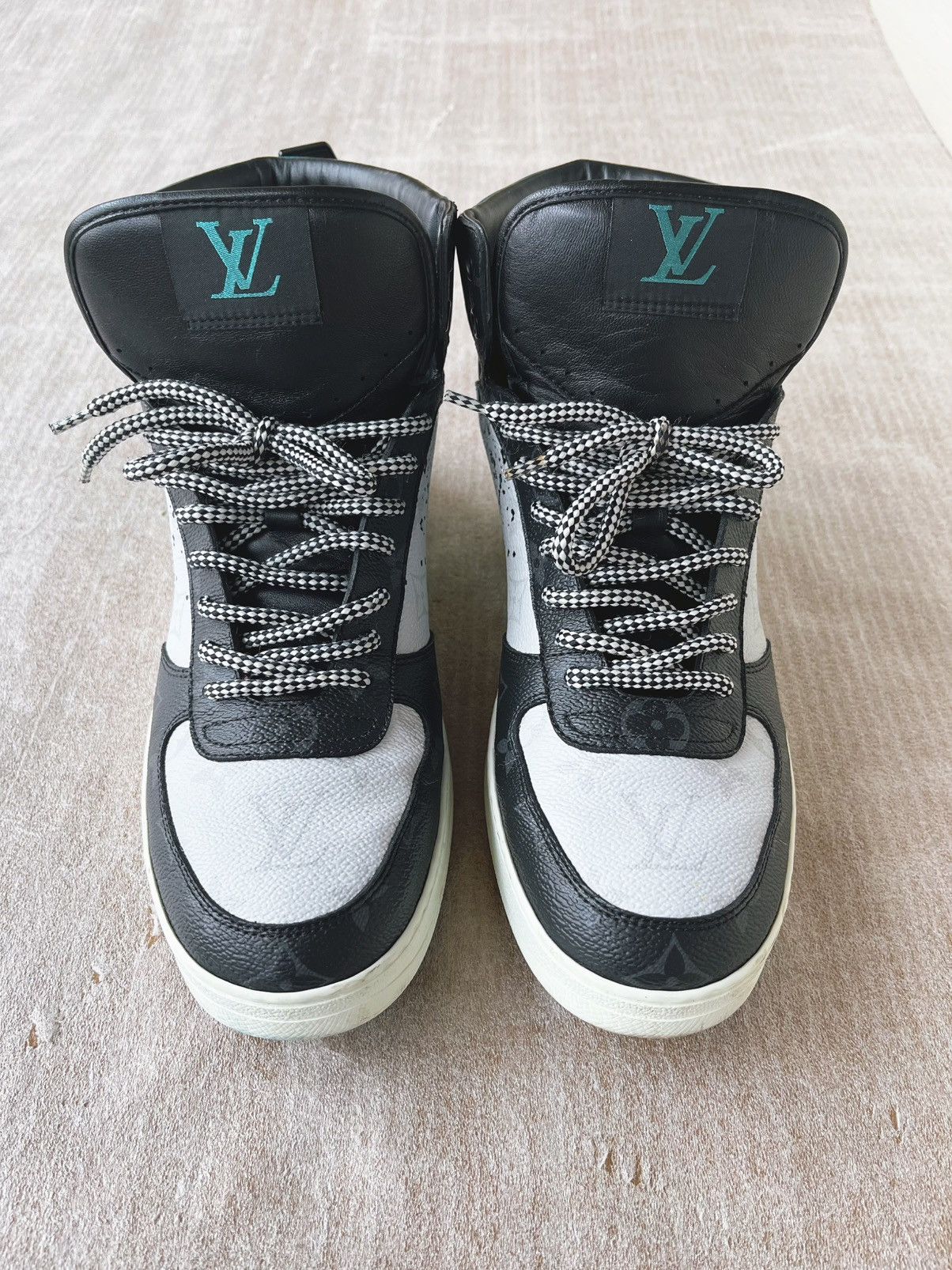 Louis Vuitton Louis Vuitton high-top sneakers Size US 9 / EU 42 - 1 Thumbnail