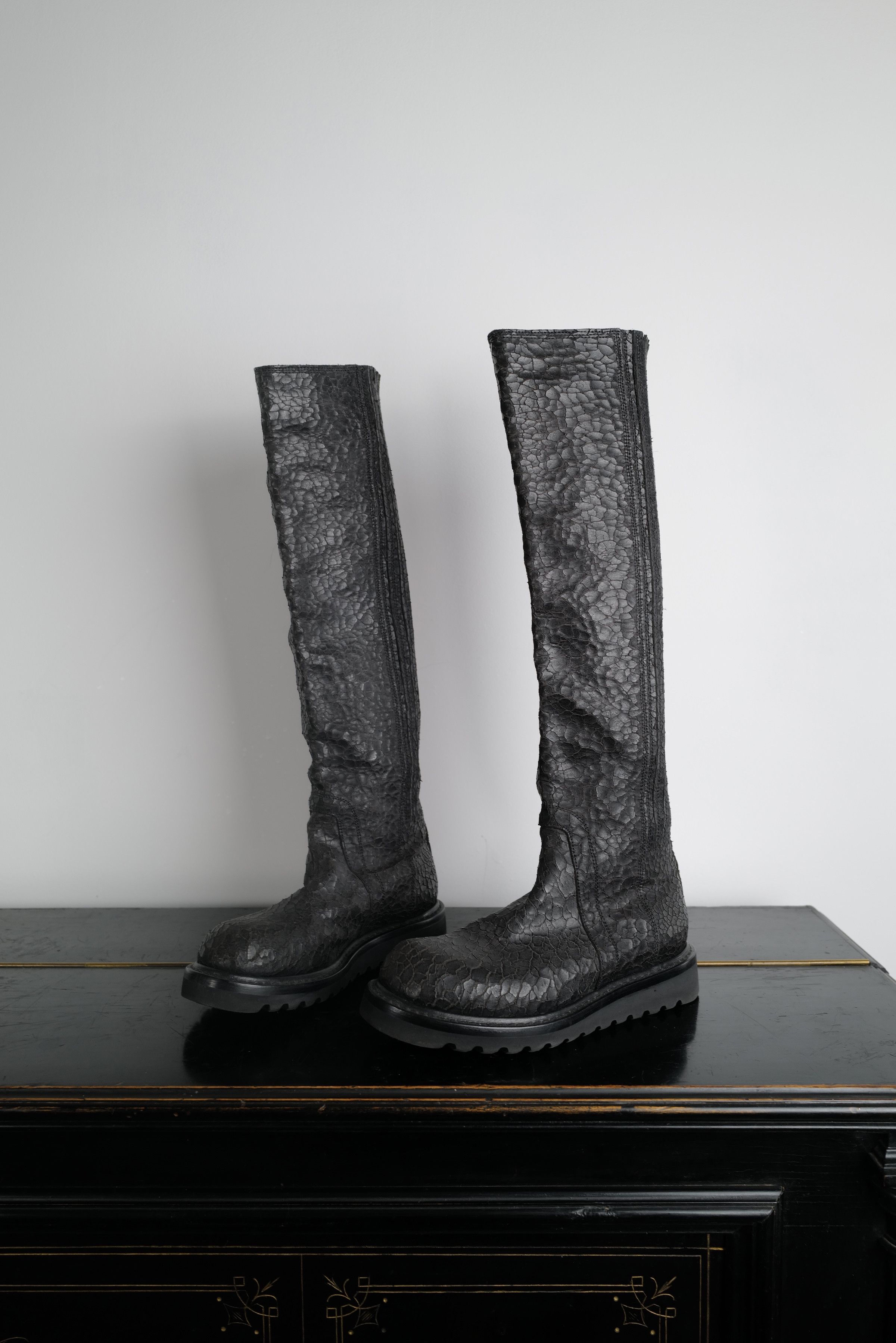 Rick Owens Rick Owens Cracked Leather Knee Boots Size US 7 / IT 37 - 3 Thumbnail