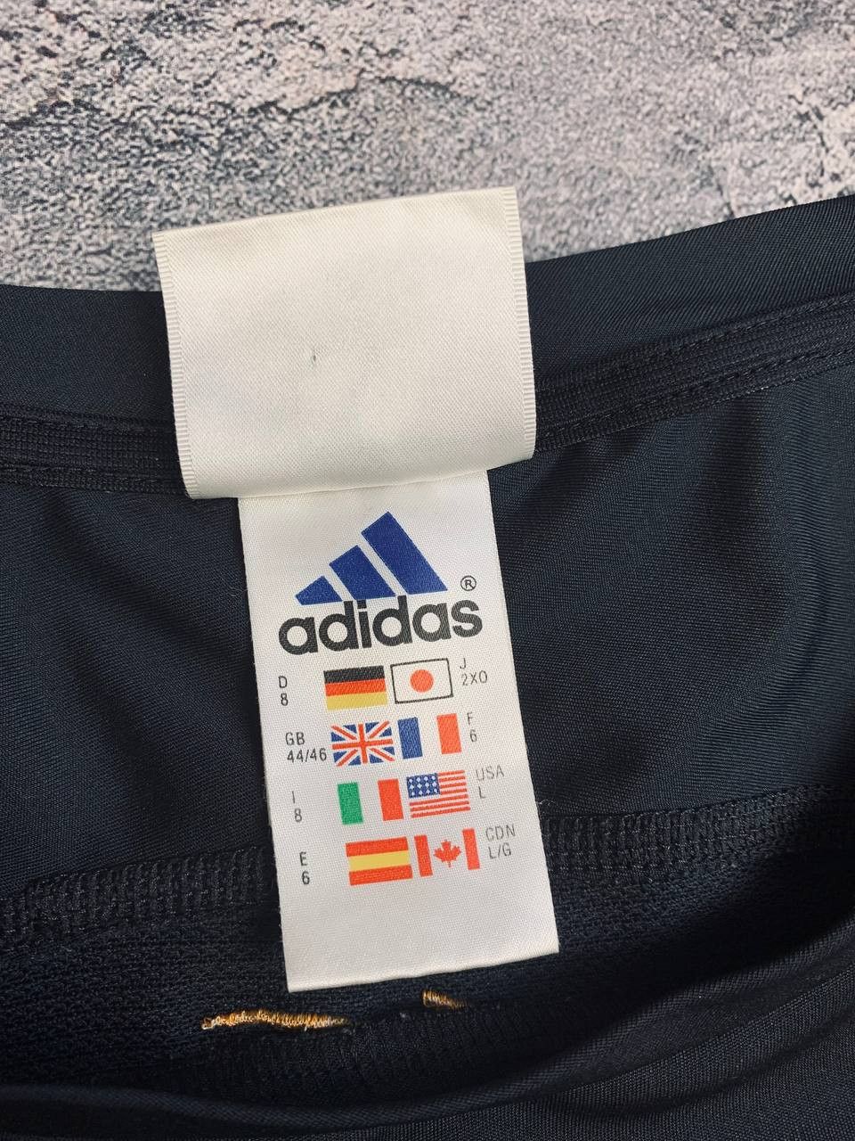 Adidas Share Adidas Real Madrid CF Black Training Soccer Jersey Size US L / EU 52-54 / 3 - 7 Thumbnail