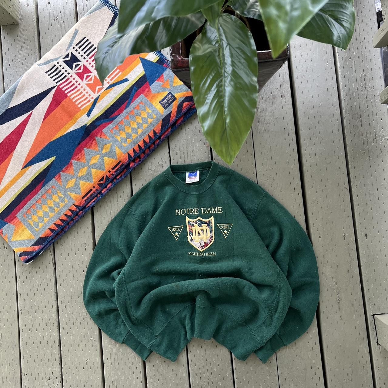 Vintage Vintage Notre Dame Fighting Irish University Sweatshirt Size US XL / EU 56 / 4 - 3 Thumbnail