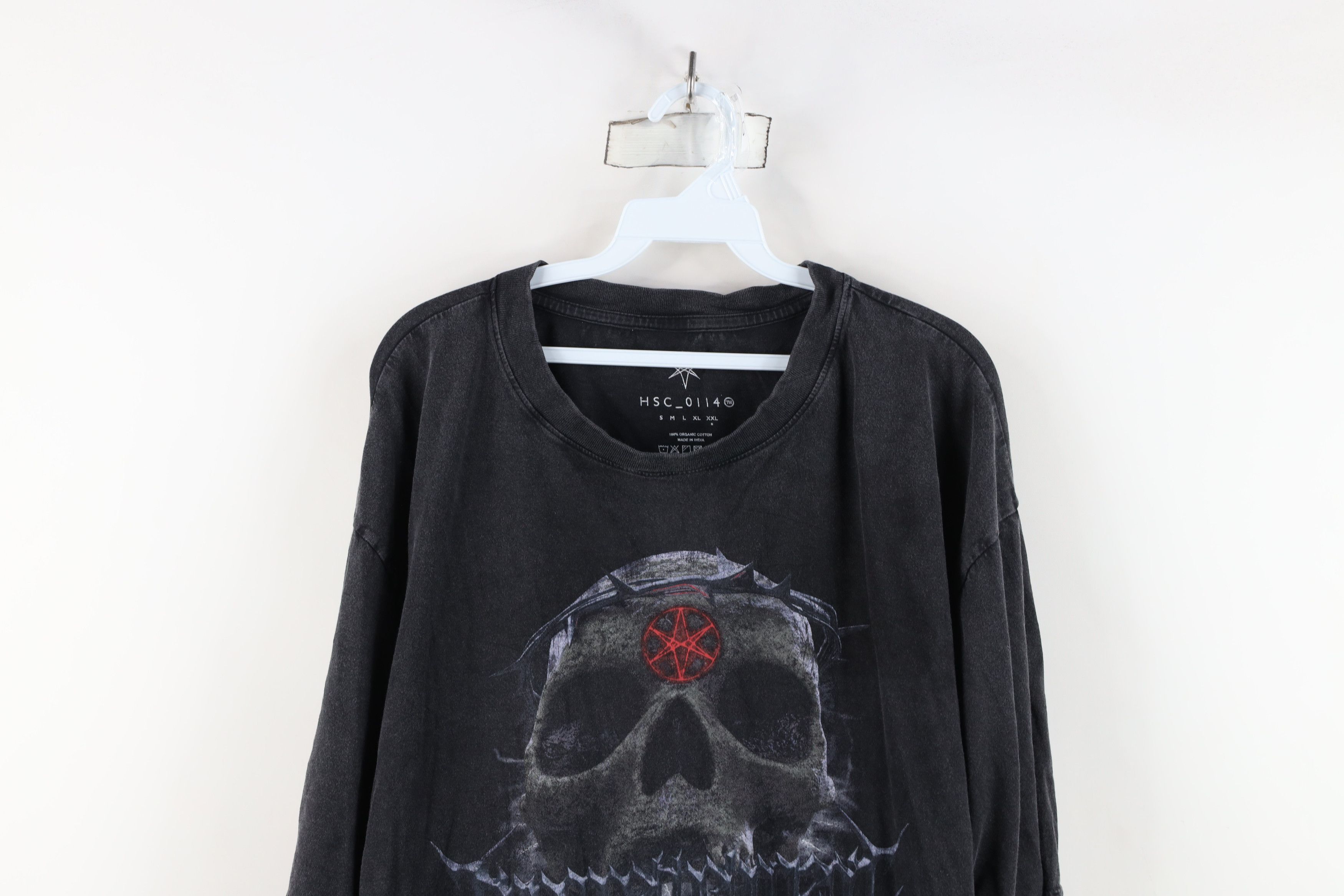 Vintage Vintage Skull Thorn Crown Bring Me the Horizon Band T-Shirt Size US XXL / EU 58 / 5 - 2 Thumbnail