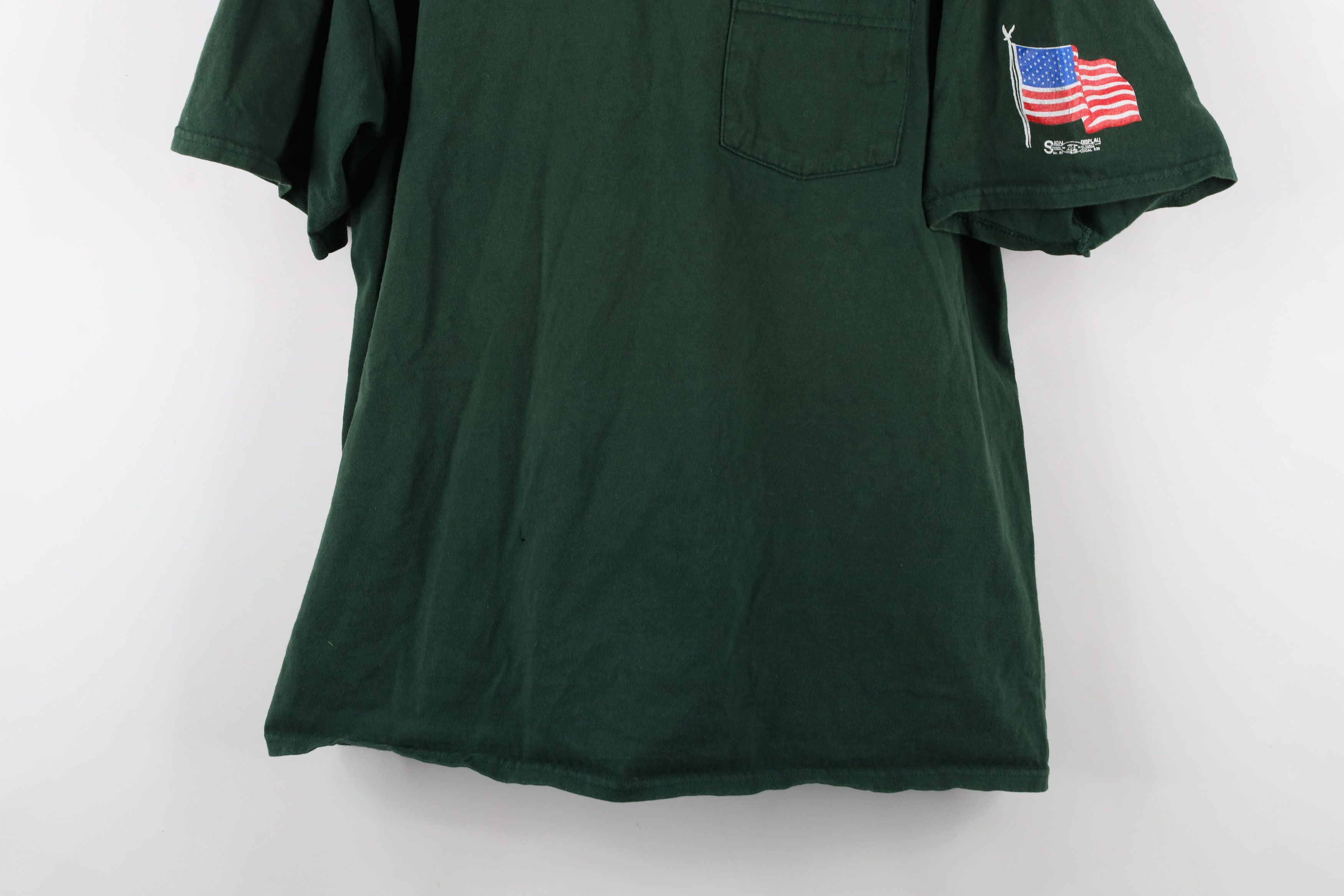 Vintage Vintage 90s Union Millwrights Pile Drivers T-Shirt Green USA Size US XL / EU 56 / 4 - 3 Thumbnail