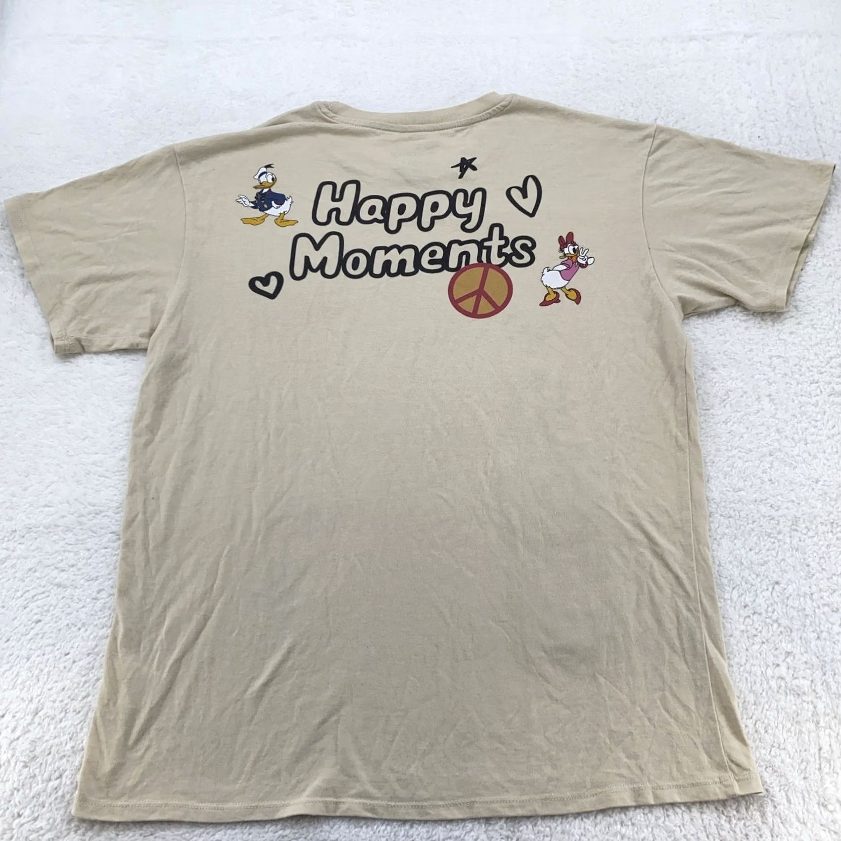 Disney Disney Shirt Mens Medium Mickey Minnie Donald Daisy Crochet Patch Happy Moments Size US M / EU 48-50 / 2 - 4 Thumbnail