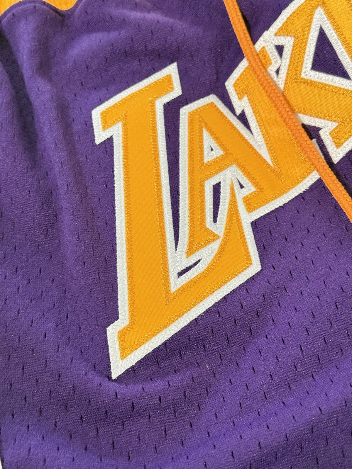 Just Don Just Don Lakers Shorts Size US 32 / EU 48 - 3 Thumbnail