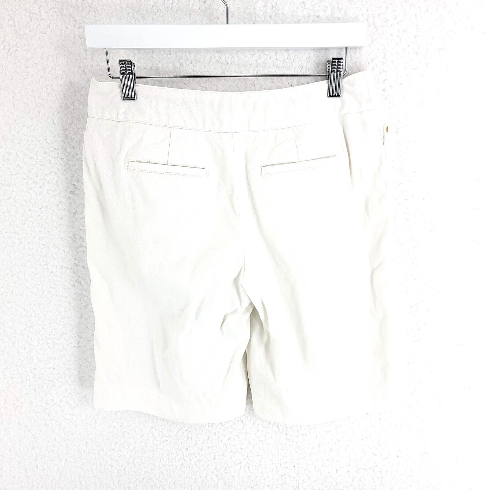 White House Black Market White House Black Market White Denim Mid Rise Size 4 Jean Sh Size 27" / US 4 / IT 40 - 4 Thumbnail