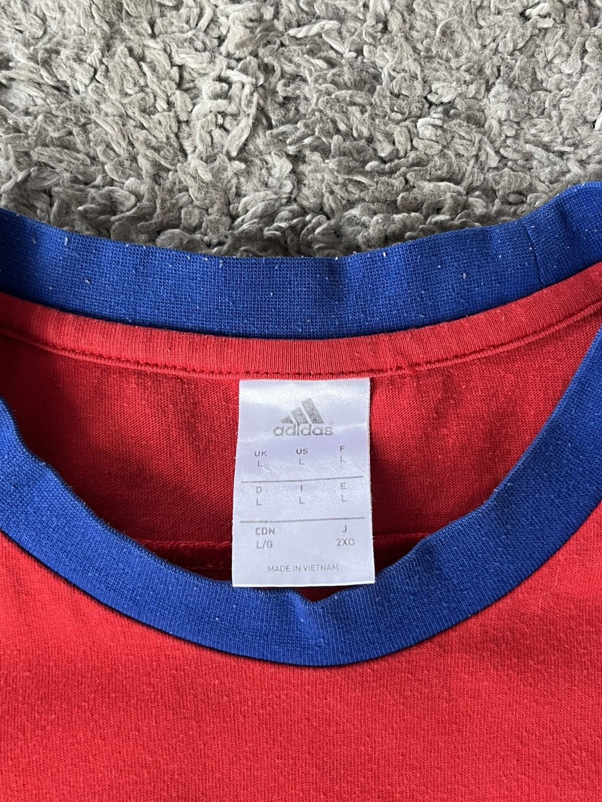 Adidas Vintage Tee Bayern Streetwear Size US L / EU 52-54 / 3 - 4 Thumbnail