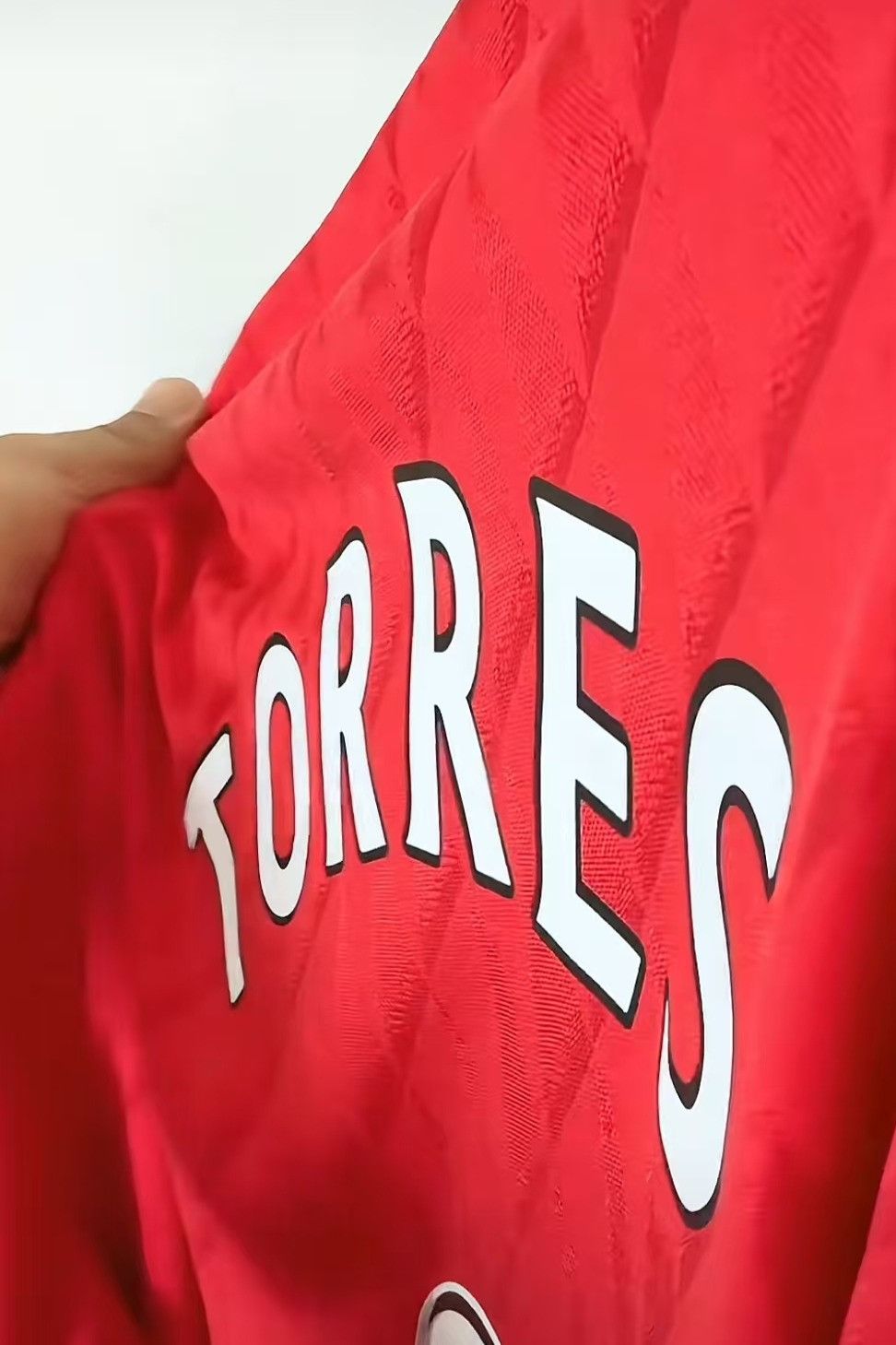Other 2011 2012 Liverpool #9 Torres Jersey L Size US L / EU 52-54 / 3 - 4 Thumbnail