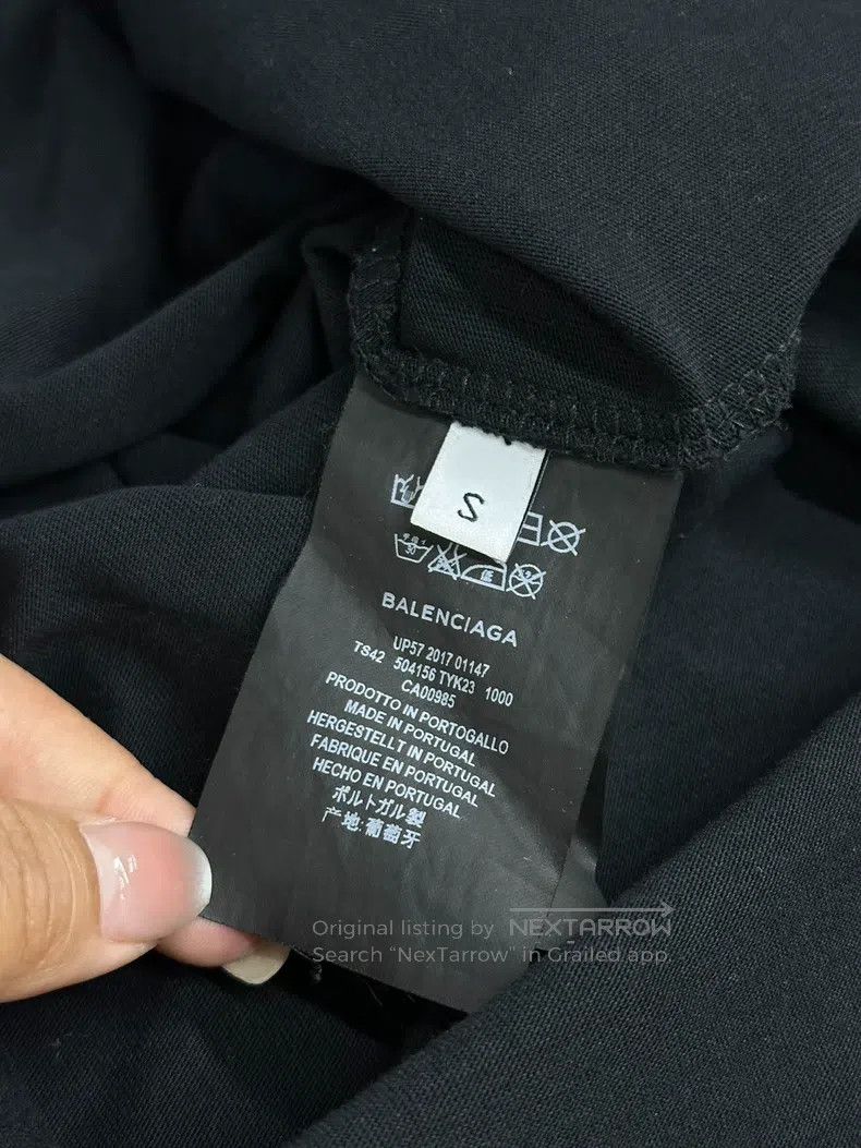 Balenciaga Balenciaga Black letter logo short sleeve T-shirt top Size US S / EU 44-46 / 1 - 5 Thumbnail