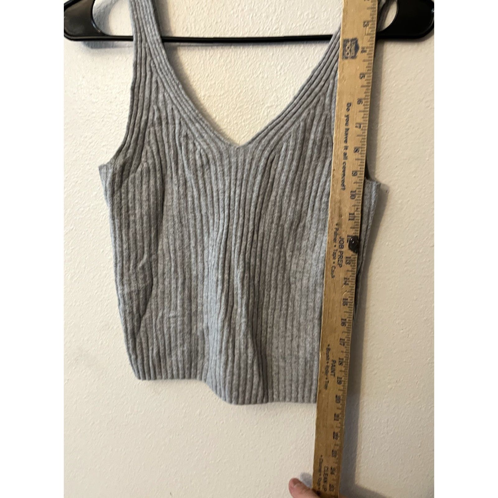 Gap VINTAGE Gap Tank Top Women's Gray V-Neck Knit Pullover XS 100% Cotton Casual Sleeveless 90s Womens Size XS / US 0-2 / IT 36-38 - 5 Thumbnail