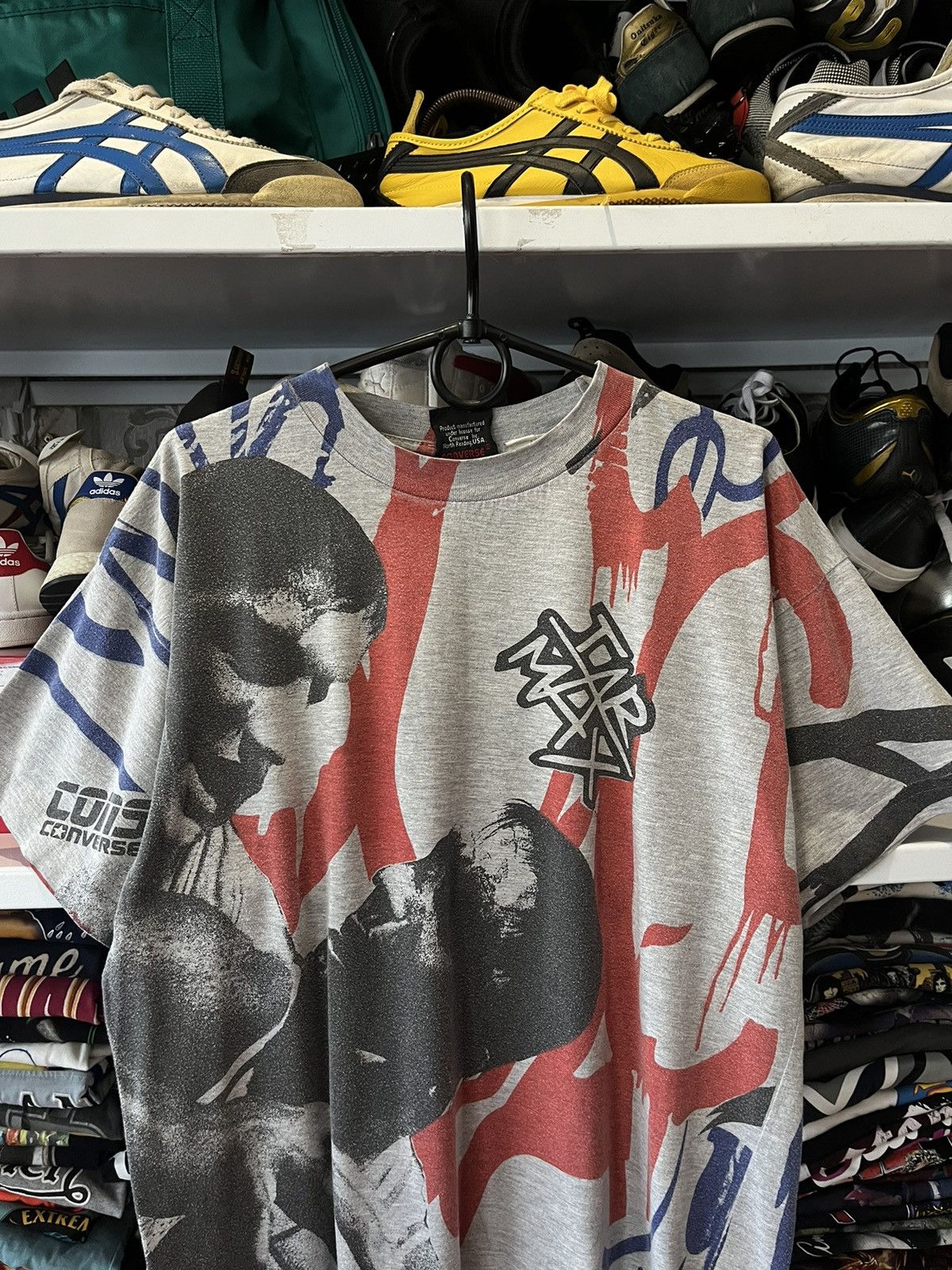 Converse Vintage 90s Converse Tar Max T Shirt Larry Johnson Size US M / EU 48-50 / 2 - 2 Thumbnail