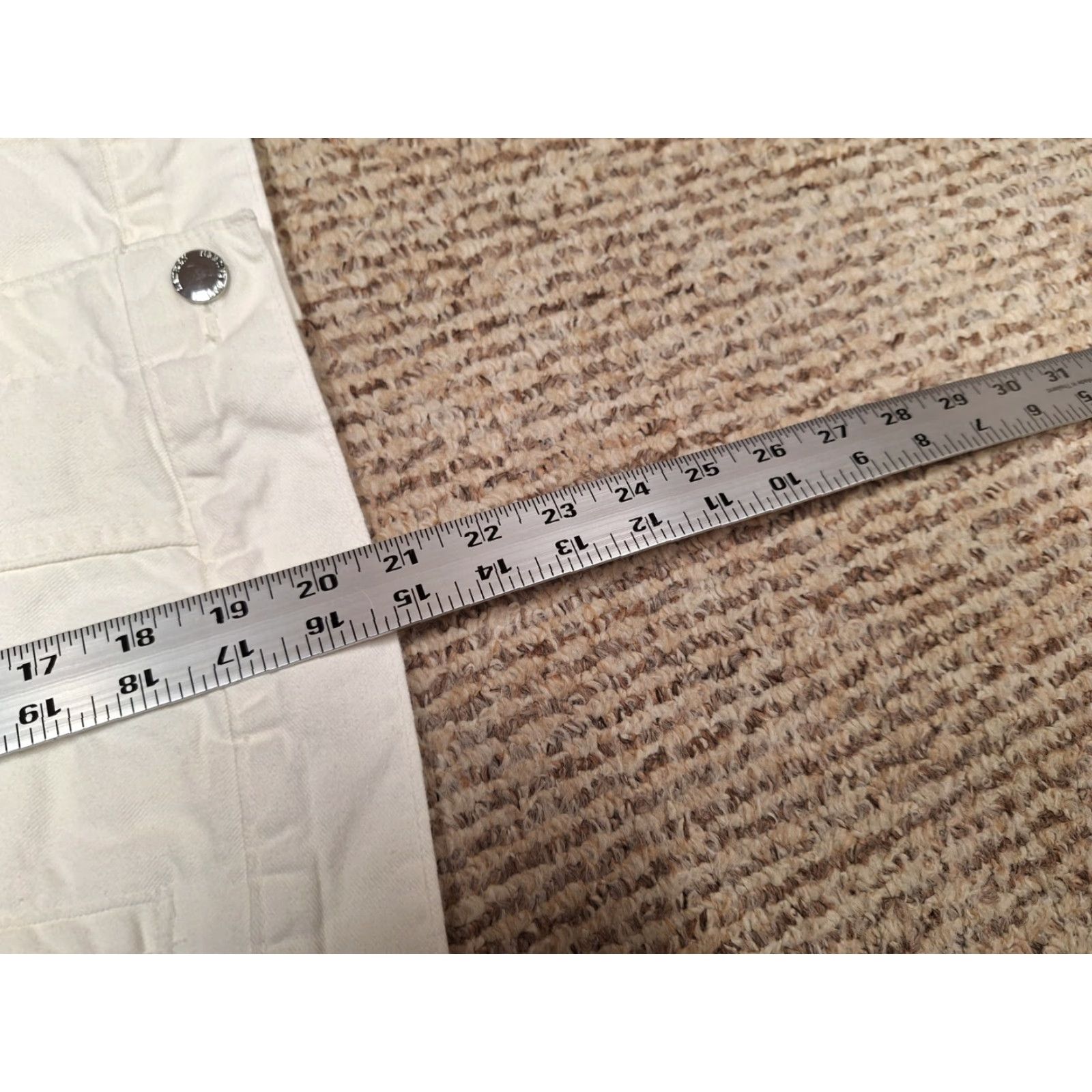 Ralph Lauren Womens Lauren Ralph Lauren Denim Western Jean Jacket L White Western Denim Nwt Collar Staining Read See Photos L Size 36" / US 14 / IT 50 - 5 Thumbnail