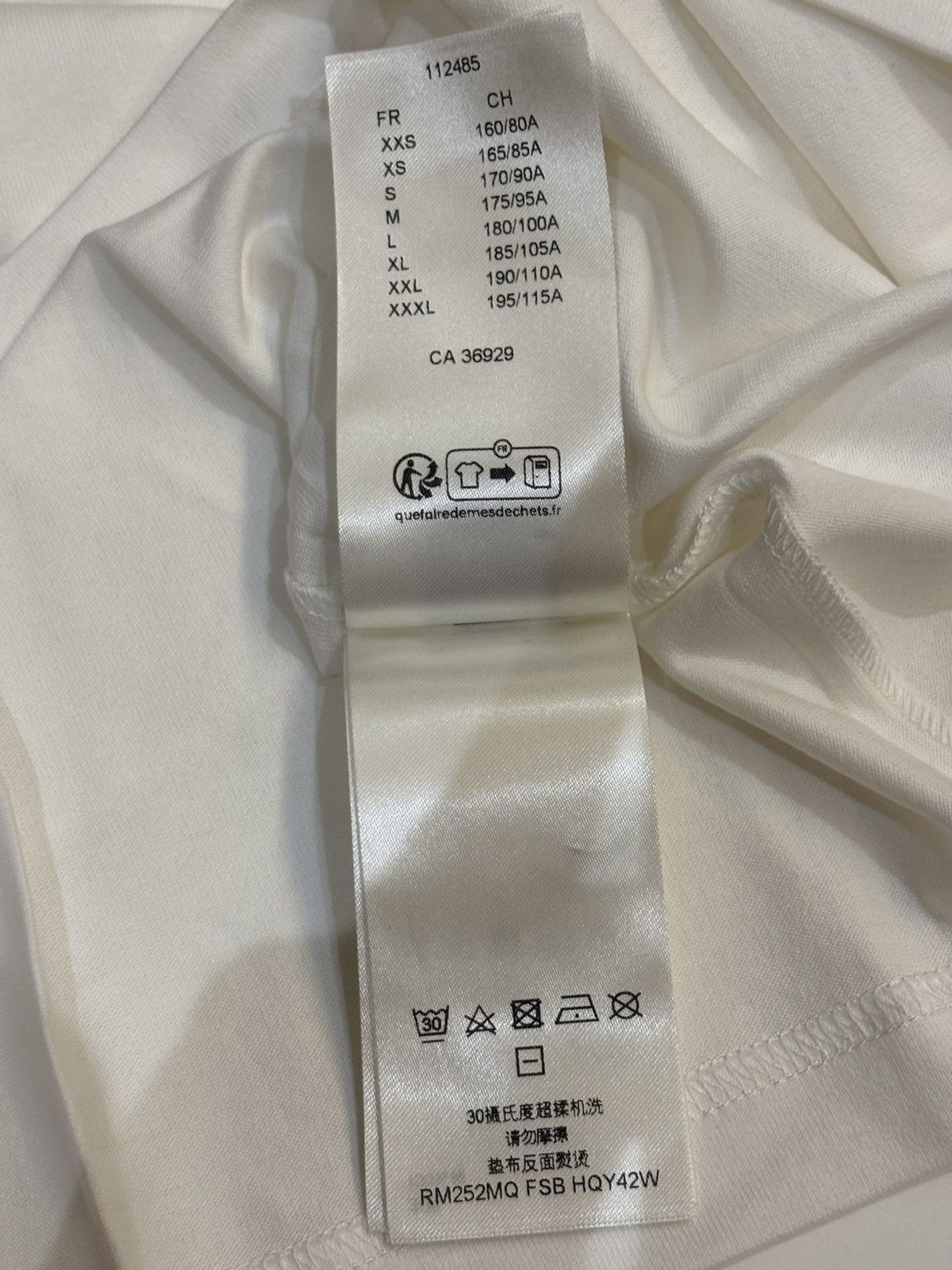 Louis Vuitton Louis Vuitton Gradient Tee Size US XXL / EU 58 / 5 - 6 Thumbnail