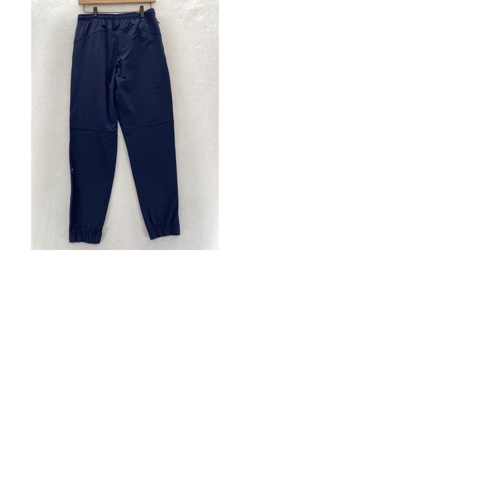 Fabletics Fabletics The One Jogger Athletic Training Womens Small Tall Blue Stretch Preppy Pants Jogger XS Tall Pockets Zipper Pocket Elastic Waist Drawstring Size 28" / US 6 / IT 42 - 9 Thumbnail