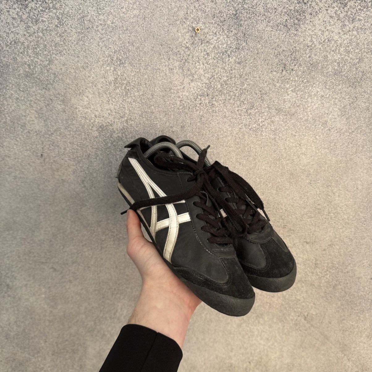 Onitsuka Tiger Asics Onisuka Tiger Mexico 66 leather Sneakers Size US 6.5 / EU 39-40 - 1 Thumbnail