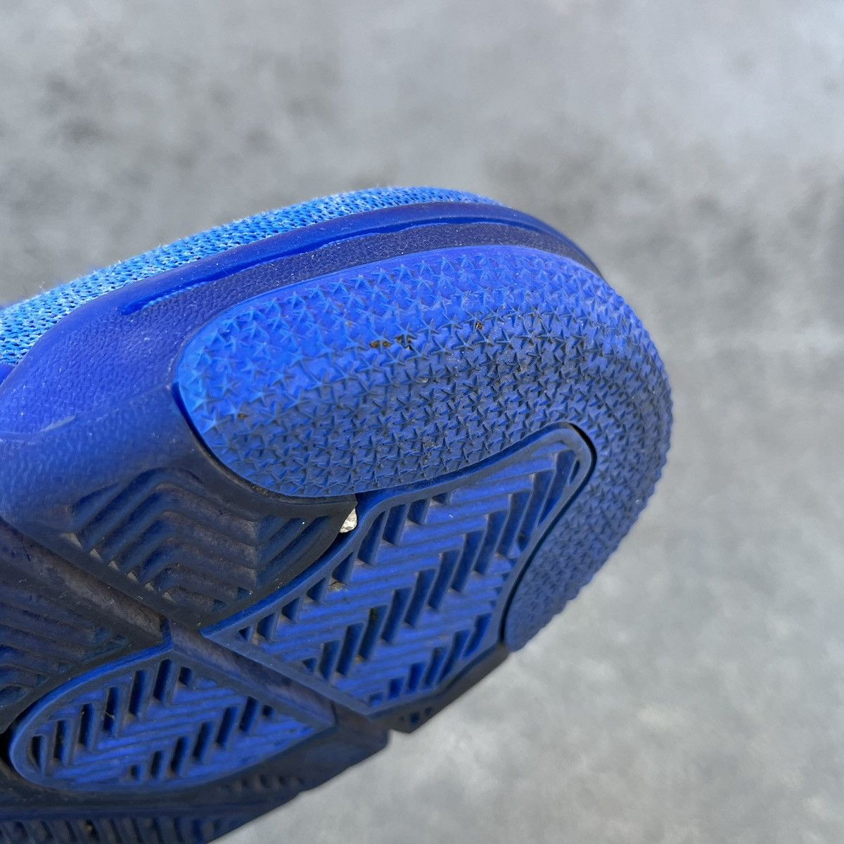 Jordan Brand × Nike 2019 Air Jordan 4 Retro Flyknit Royal Blue Sz 9.5 Size US 9.5 / EU 42-43 - 17 Thumbnail